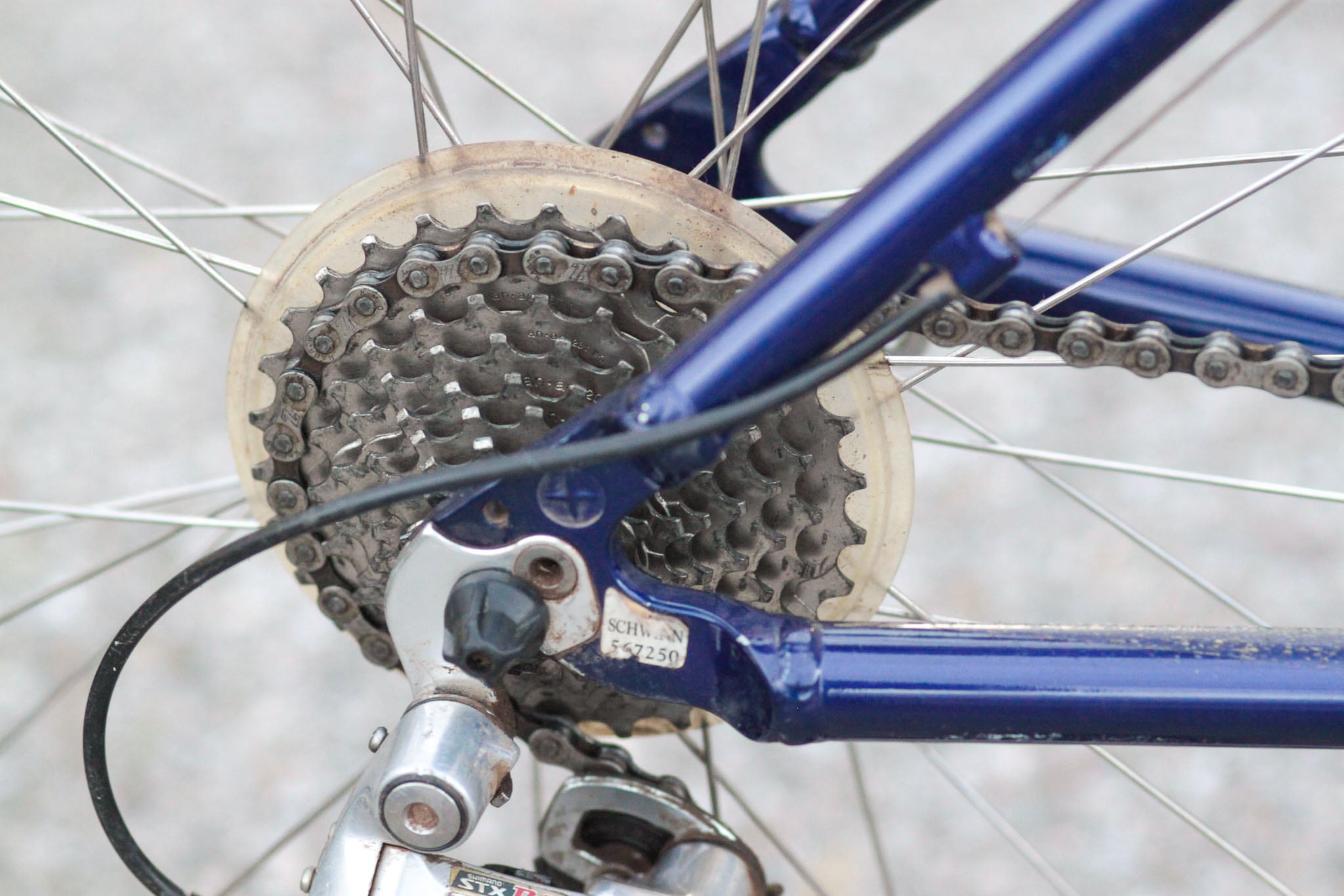 Schwinn Moab 7005 Aluminum Hardtail Mountain Bike with Rock Shox