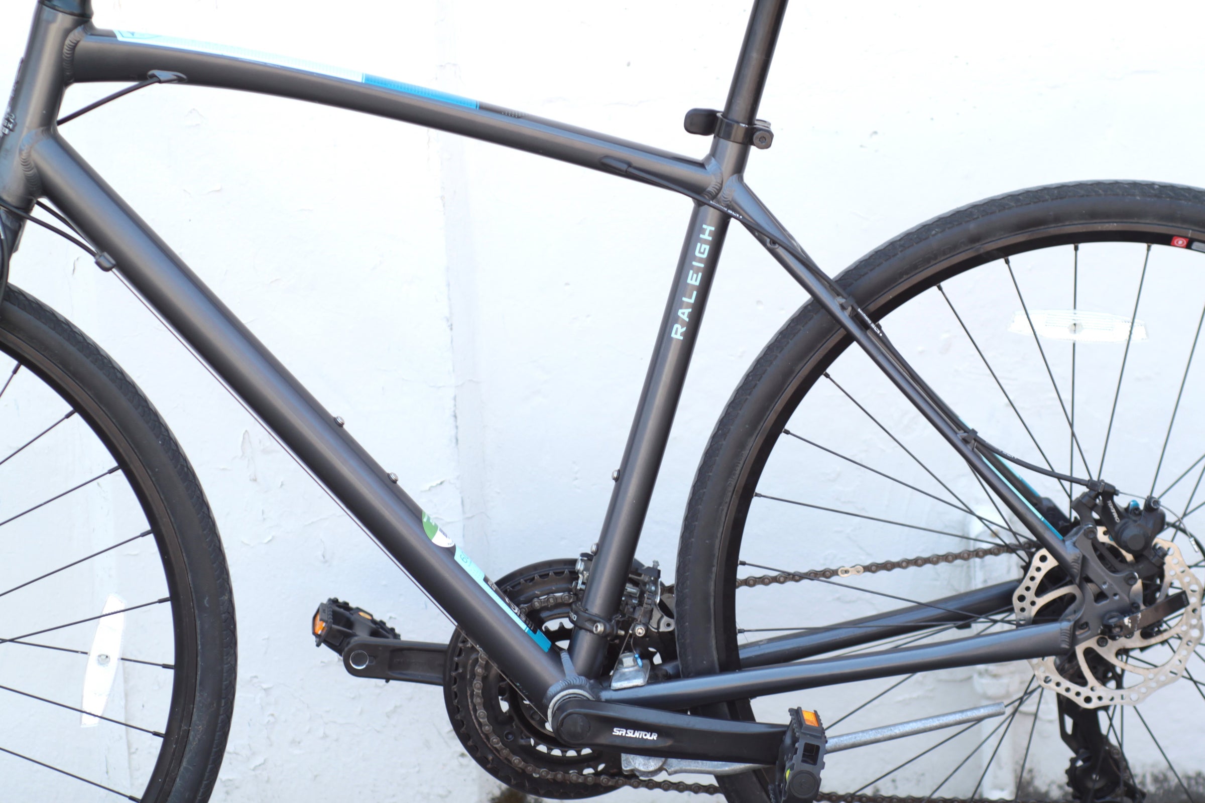 Raleigh Alysa 2 Commuter Fitness Hybrid with Disc Brakes M gray