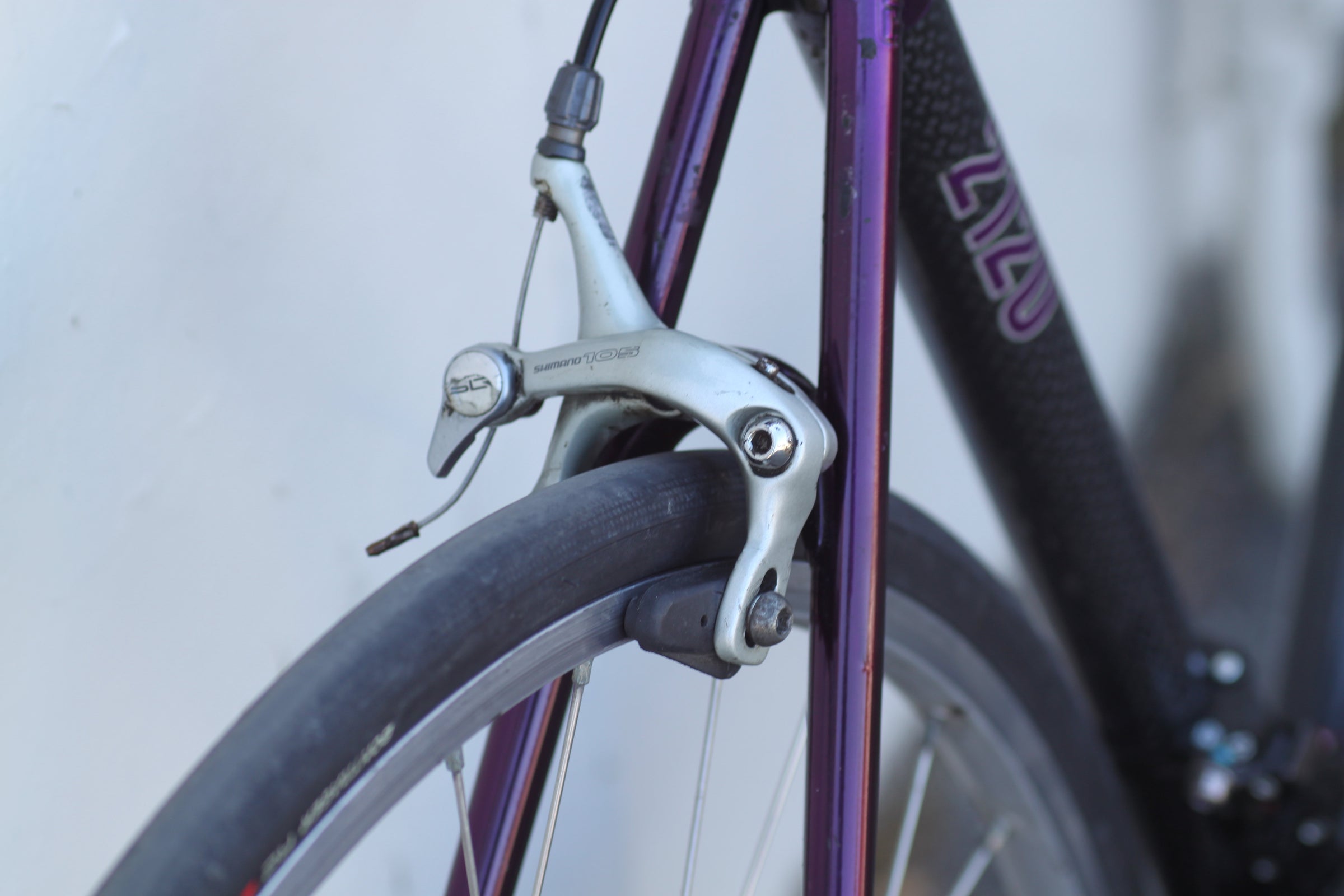 Trek 2120 ZX Carbon Series Road Bike with Shimano RX100/105