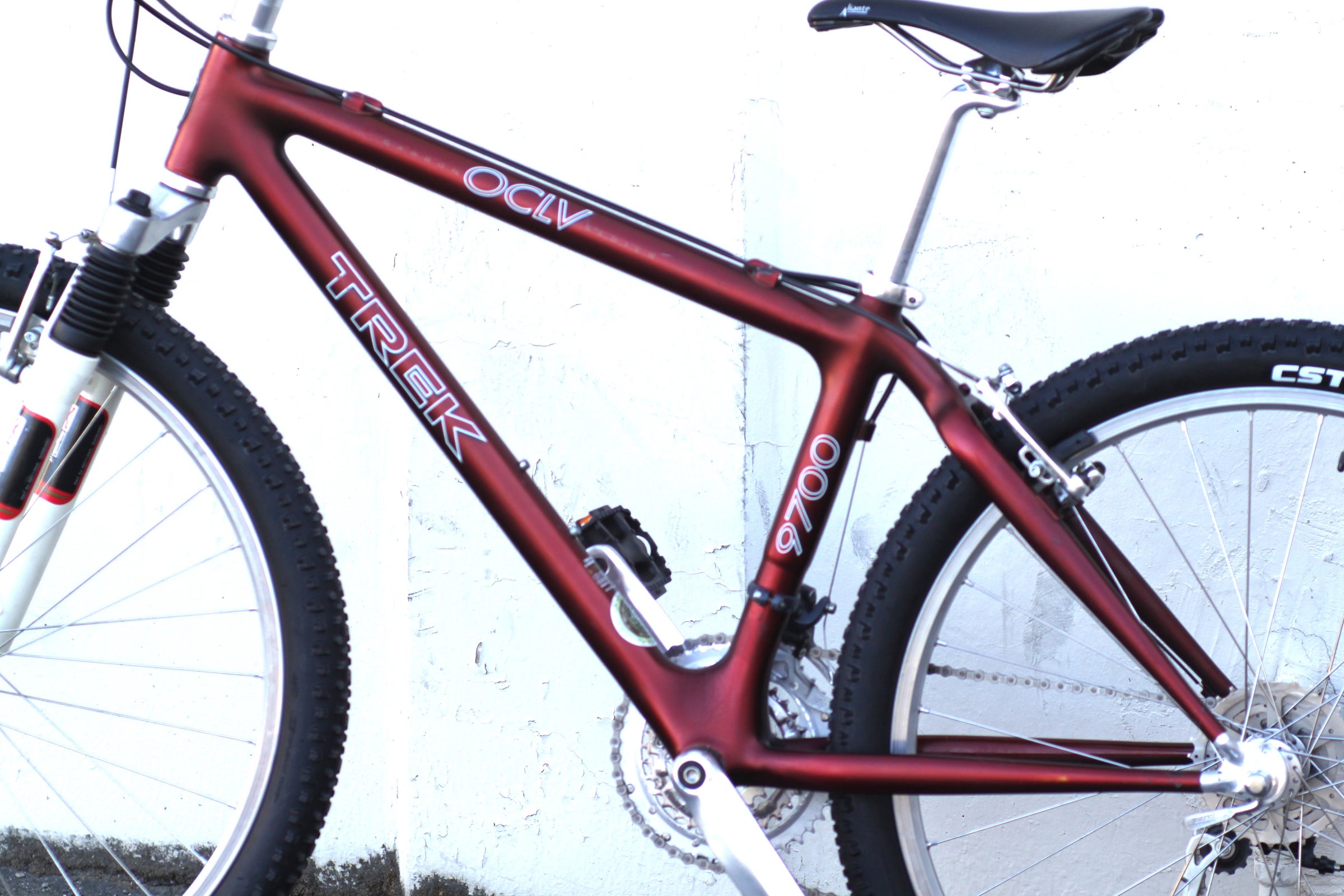 Trek 9700 SHX OCLV Carbon Vintage MTB Hardtail with Hugi Hubs, New
