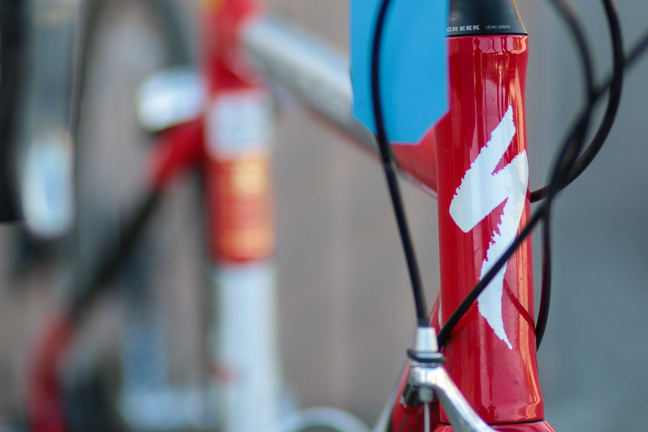 Specialized Roubaix Road Bike with Carbon Fork - Triple Chainrings