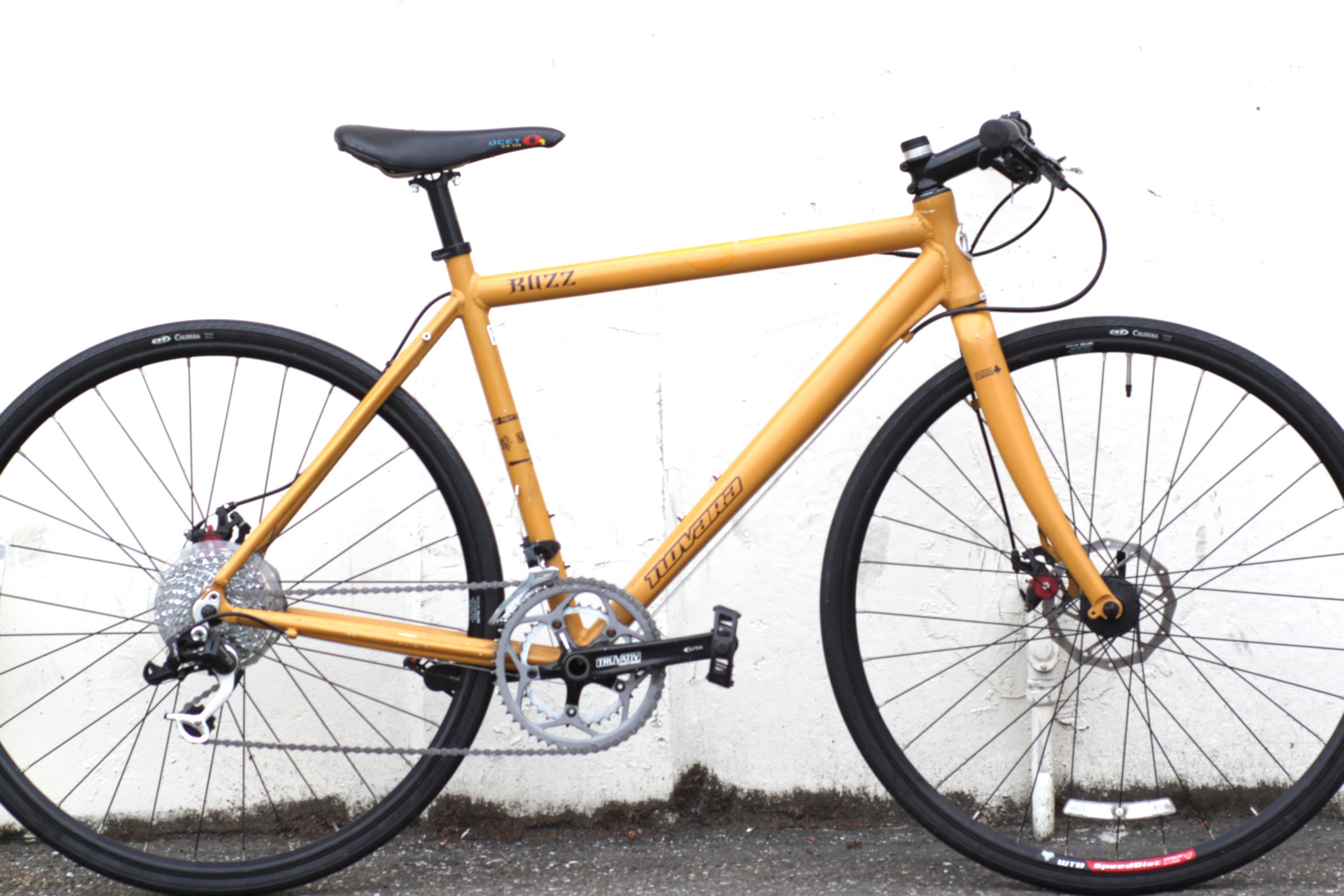 biwaページ Novara Big Buzz Gravel Commuter Hybrid with Disc Brakes 18