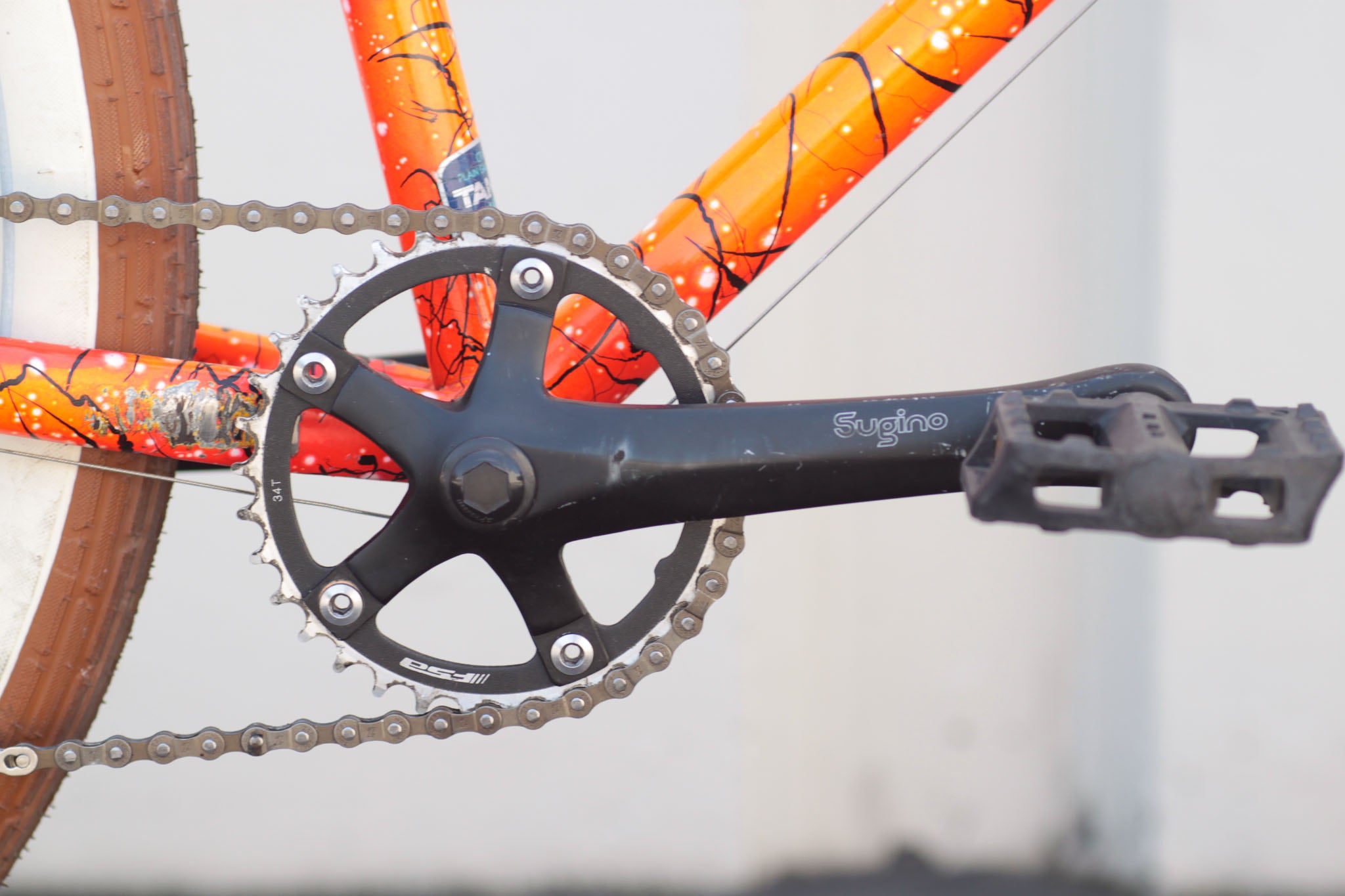 GT Outpost Vintage MTB Turned 1x Cruiser with Orange Splatter