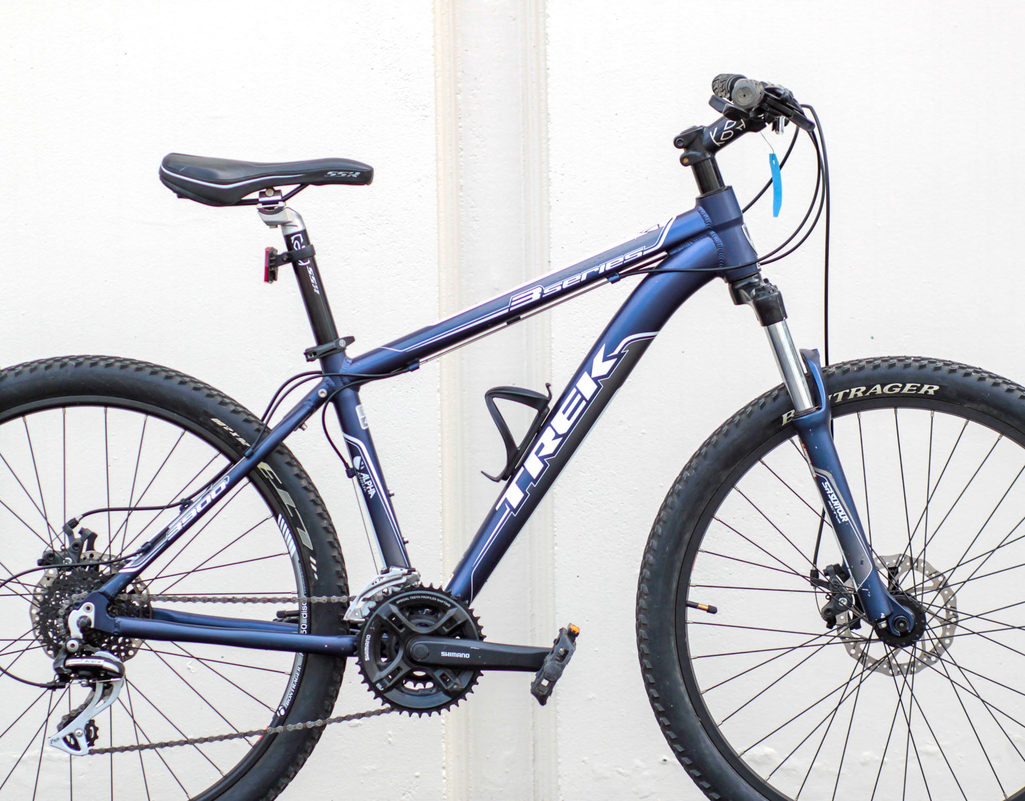 Trek 3900 Series Sport Level Mountain Bike with Disc Brakes 16