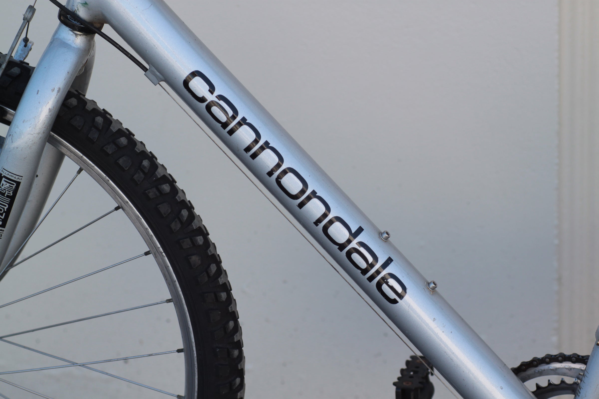 Cannondale SM1000 Vintage MTB with Suntour XC Comp Handbuilt
