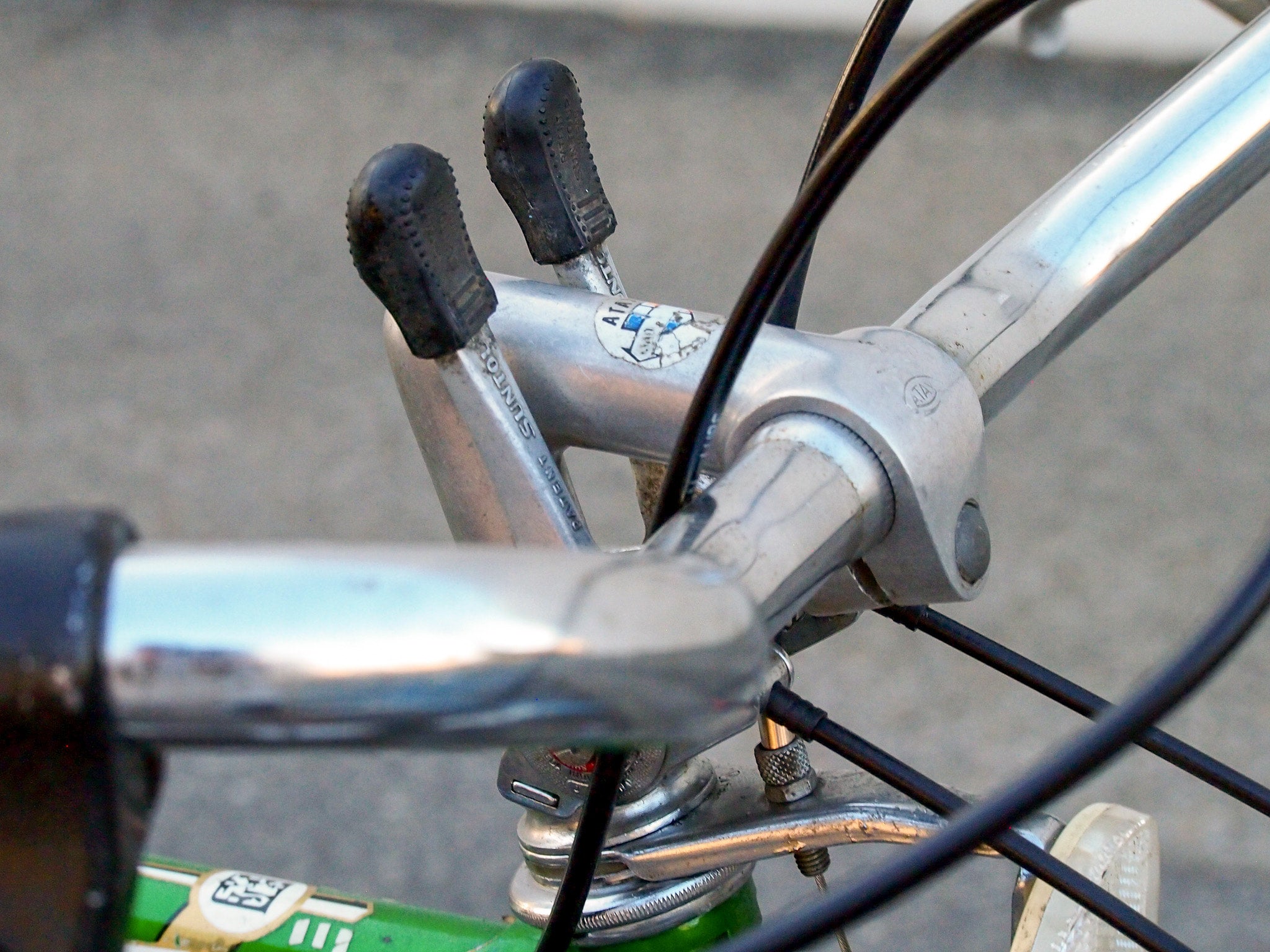 Peugeot Cadre Allege Vintage 70s 10-speed Road Bike Green | Used