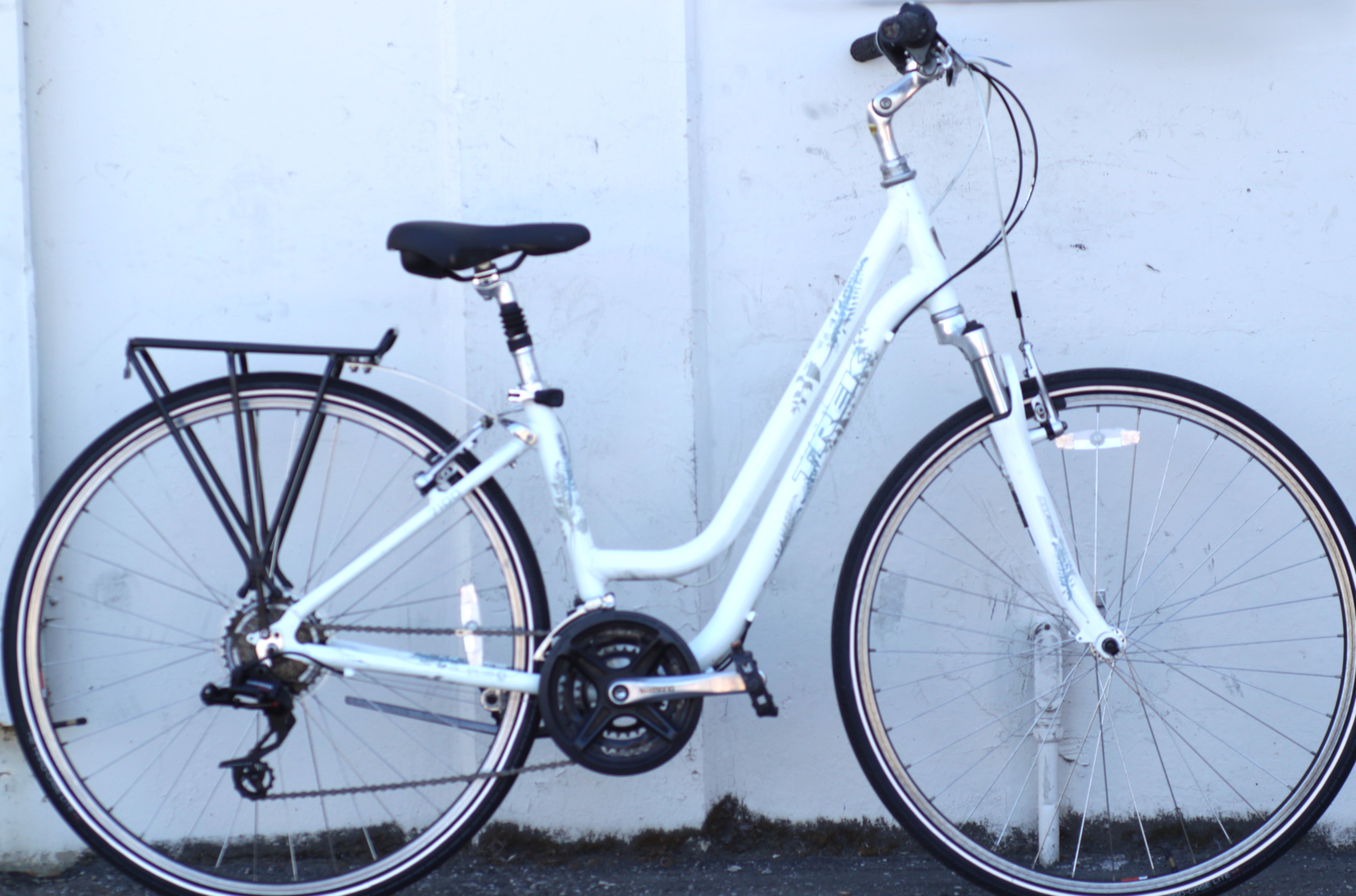 women's bicycle trek Silque SL Road Bike - 2015, 47cm | Weight, Price, Specs, Geometry, Size Guide Bike Shops Women's Trek 7100