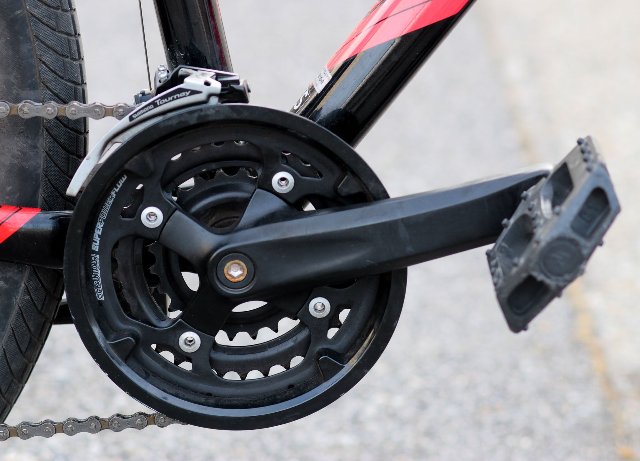 giant bicycle revel Tire conditions tread design 24 Inch Giant Bicycle For