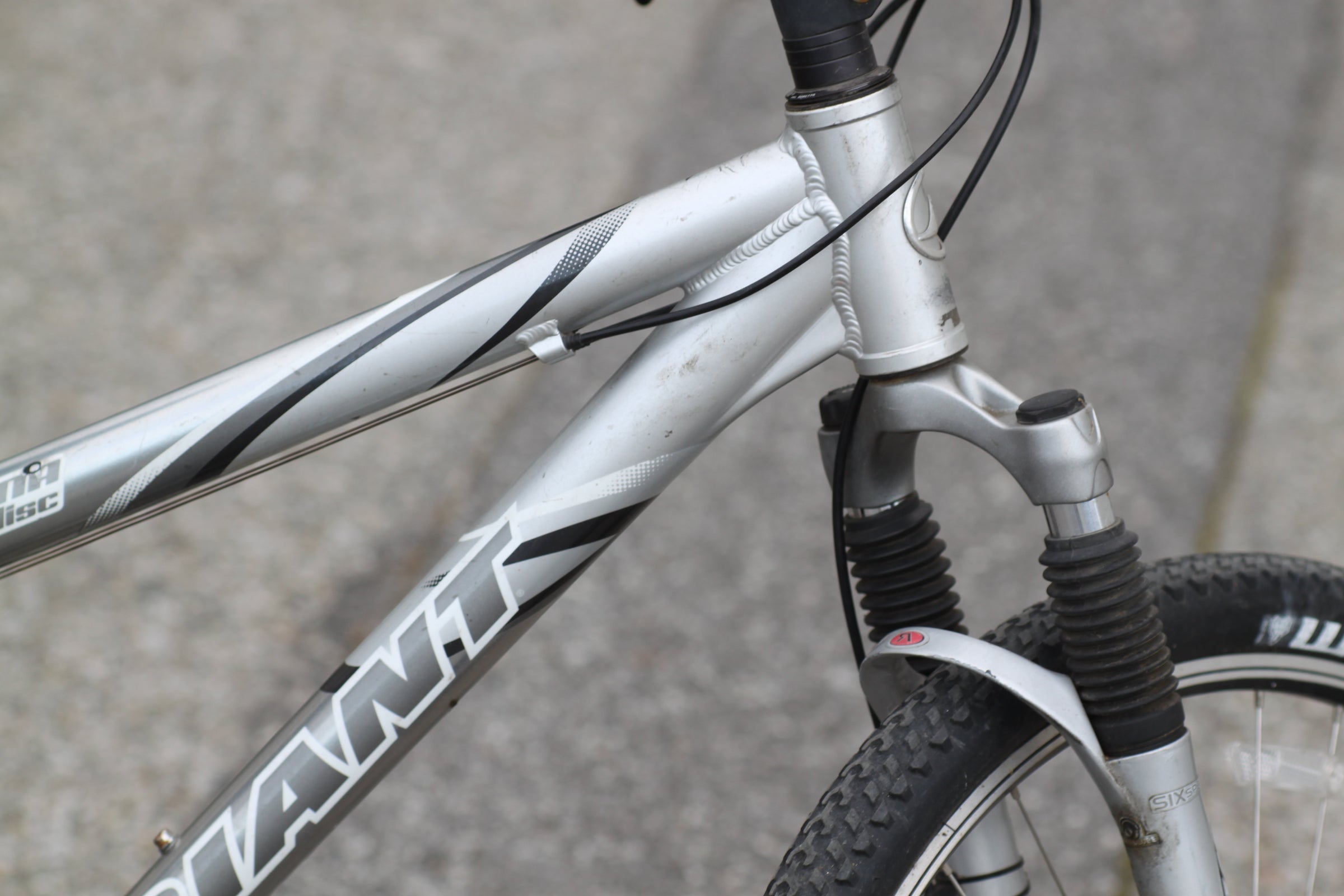 giant iguana bicycle Giant Iguana Bike Mountain Bicycle Pilot Rock Shox Yellow – Pocatello Market