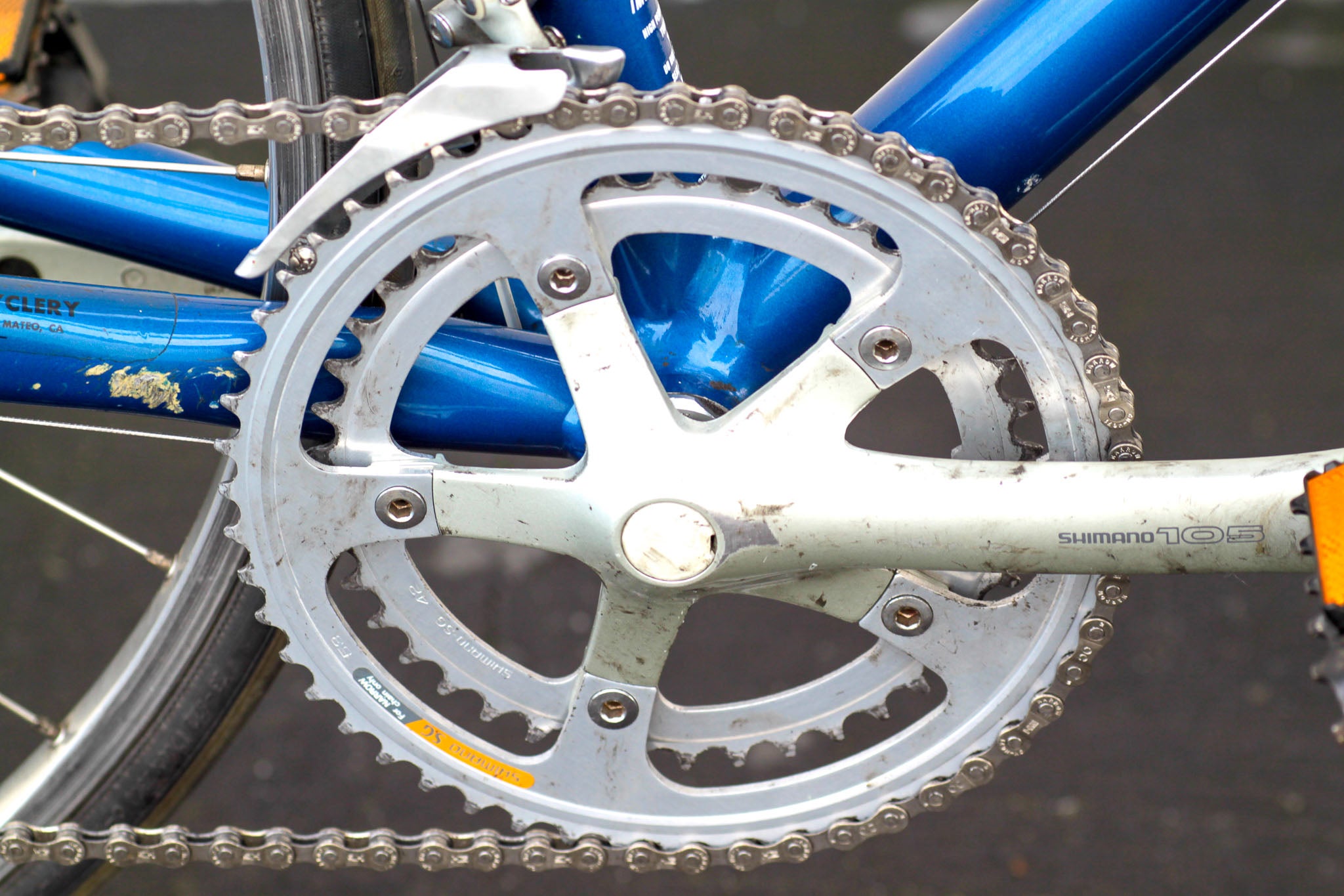 Cannondale R600 Classic Aluminum Road Bike with Shimano 105 blue