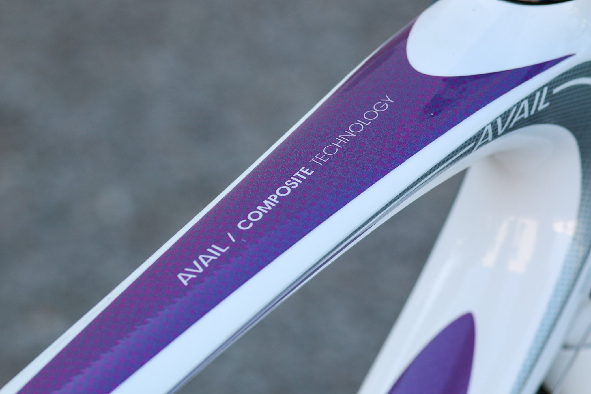 Giant Liv Avail Composite 3 Women's Carbon Road Bike S white