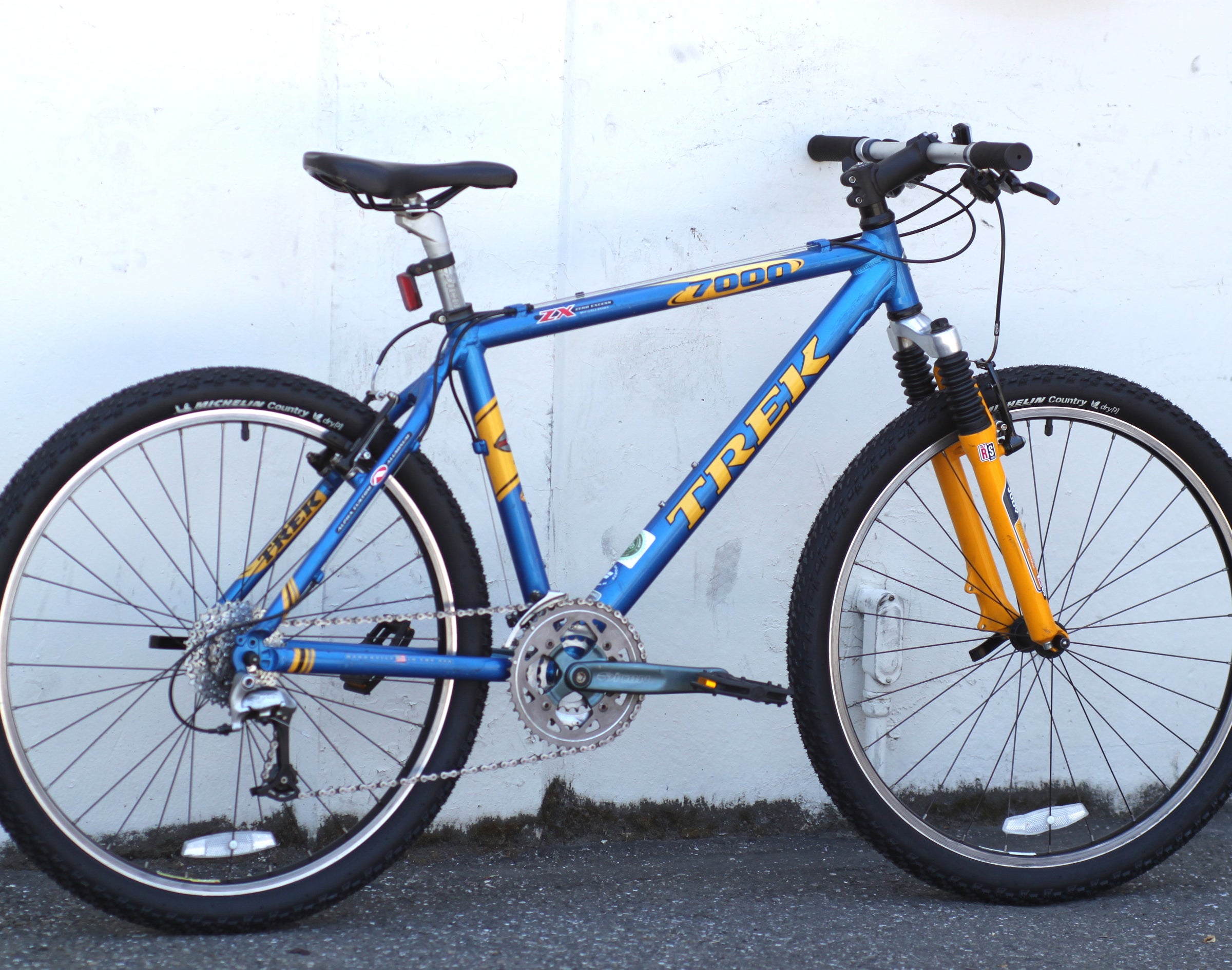 Trek 7000 ZX Series Vintage MTB Hardtail with RockShox Fork, New