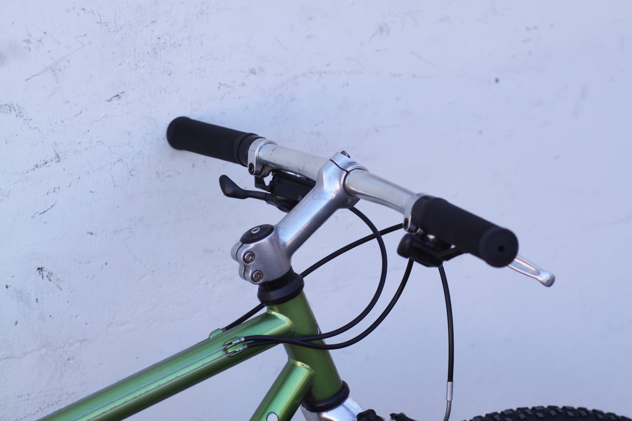Gary Fisher Aquila Classic Steel MTB with New Front Tire green