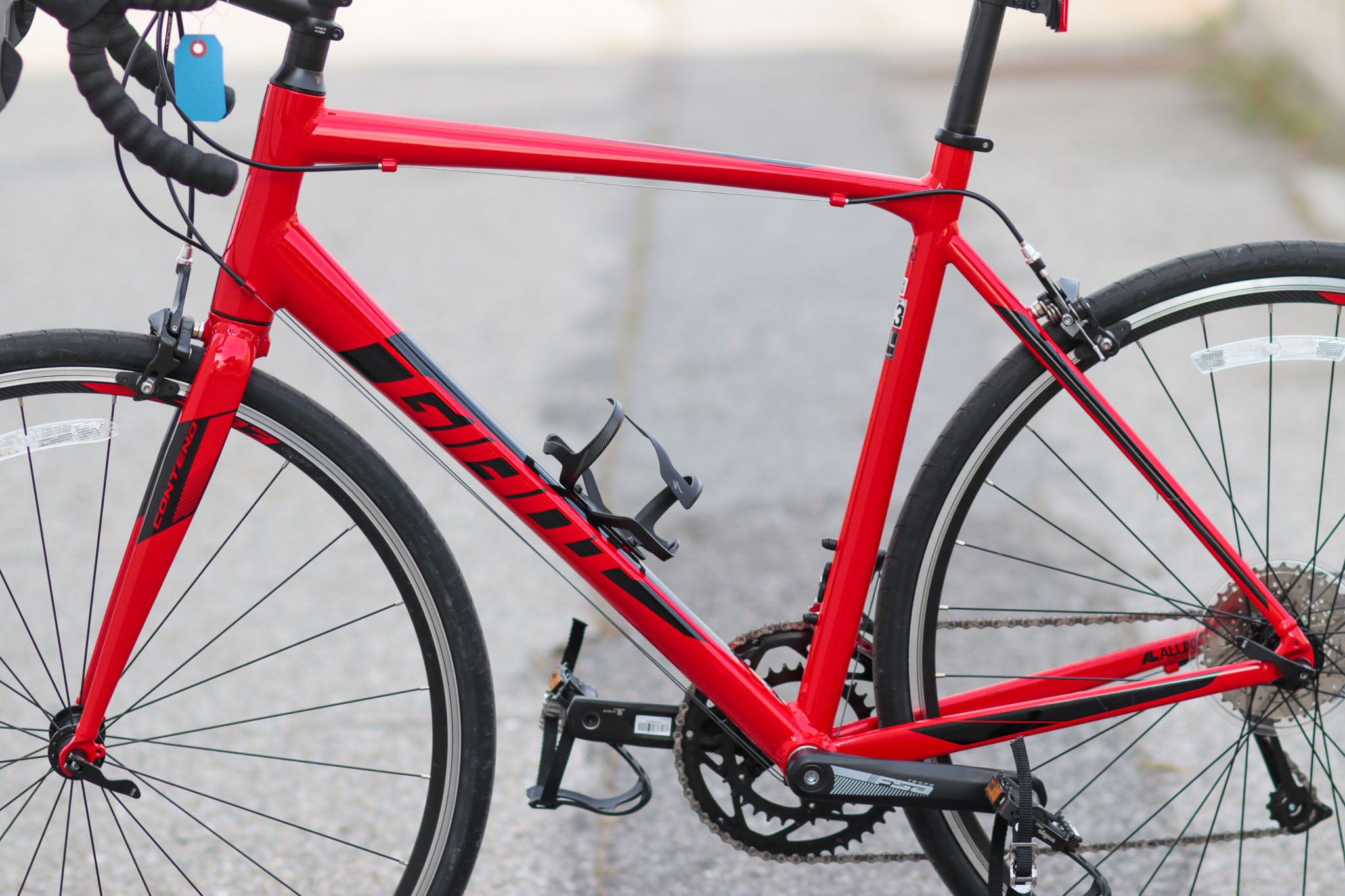 Giant Contend 3 Road Bike - Like New ML Red | Used Bikes for Sale