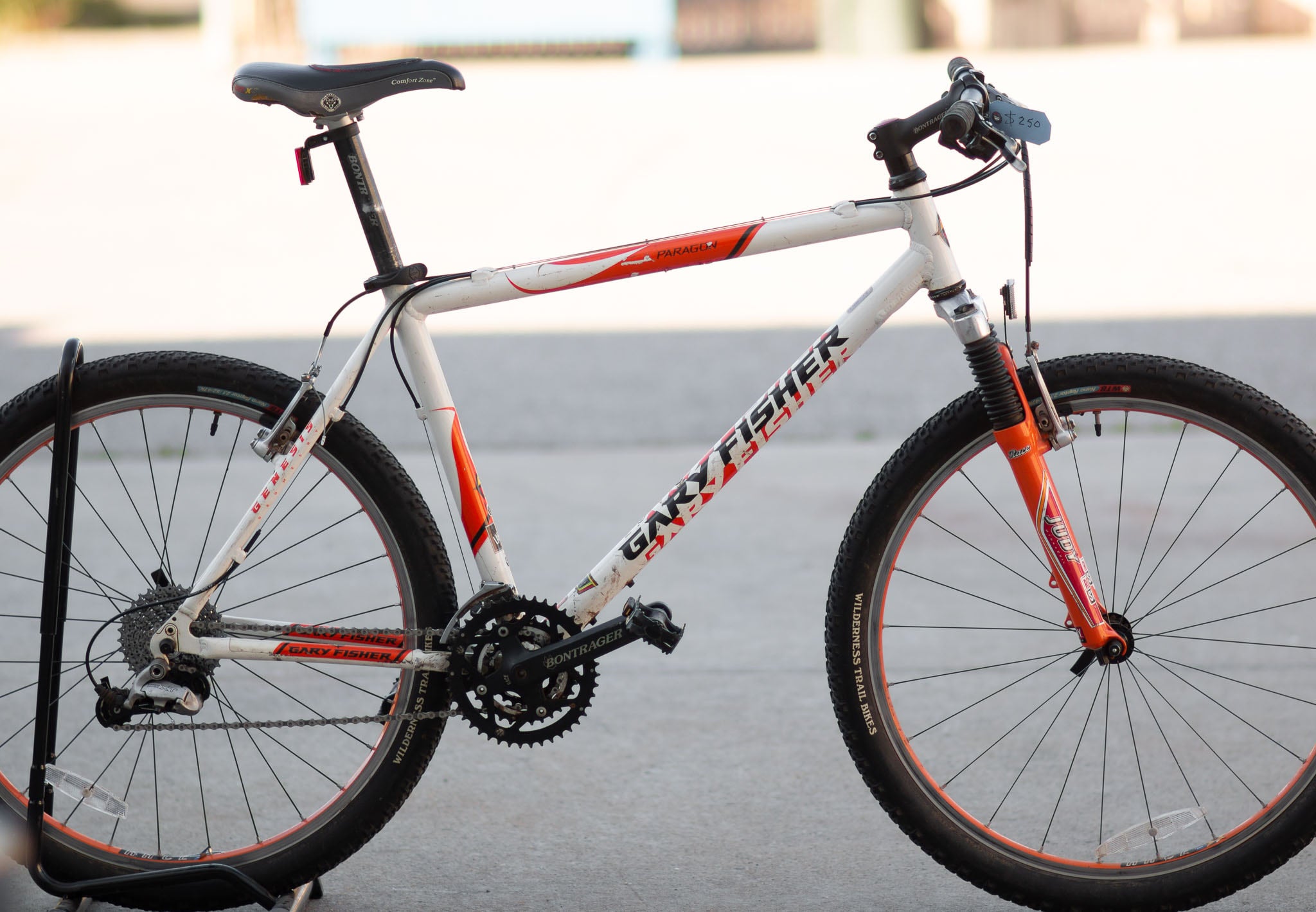 Gary Fisher Paragon Large Mountain Bike White/Orange | Used Bikes