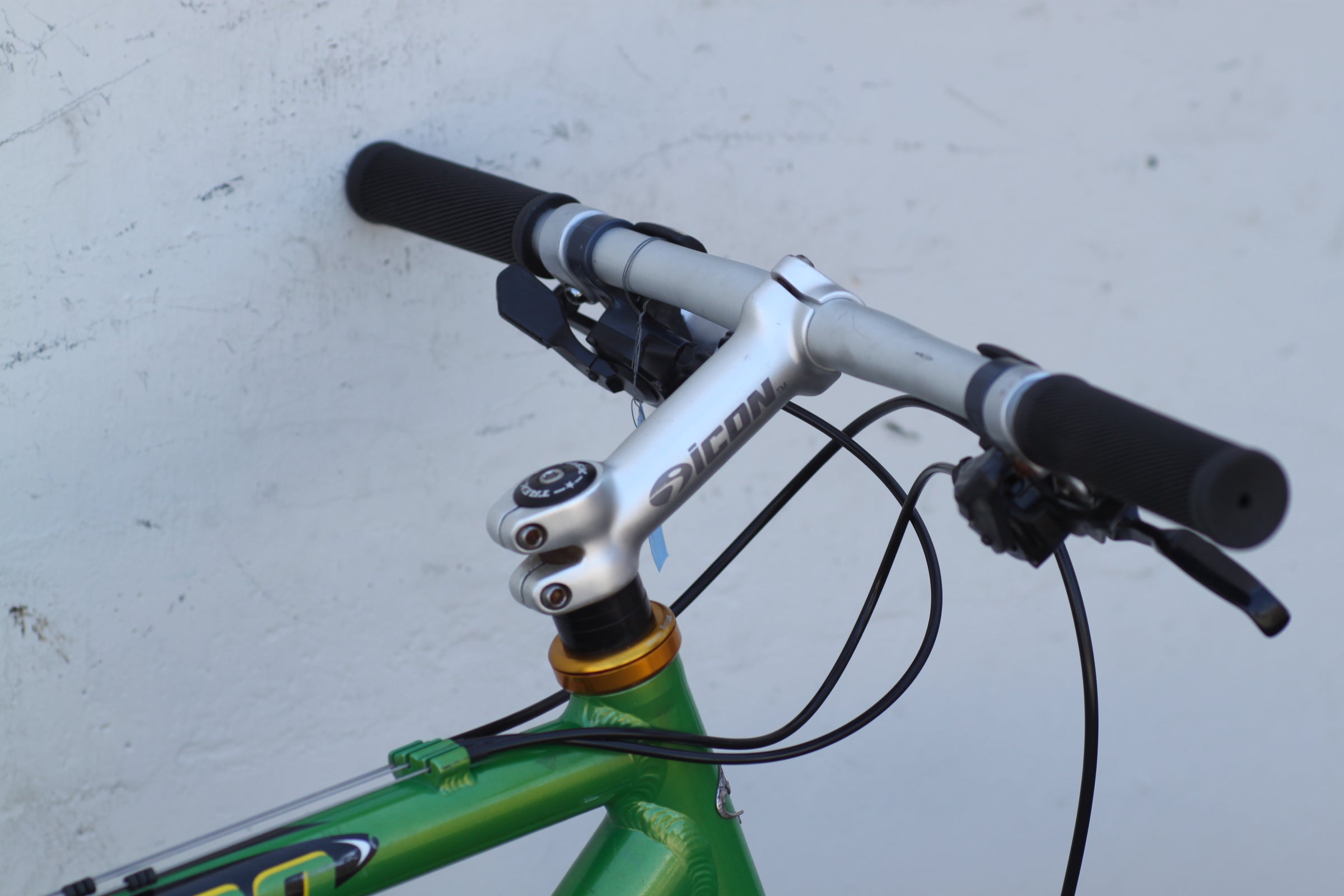 Trek 7000 ZX Series Vintage MTB Hardtail, Freshly Serviced