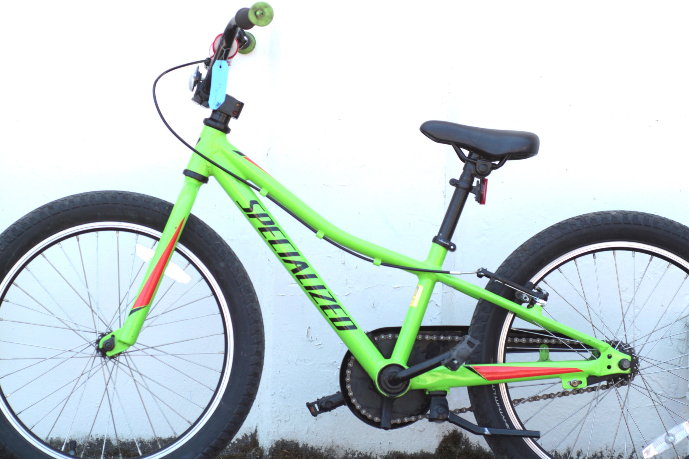 Specialized Riprock Coaster 20 Kid's Bike with Wide 20x2.3 Tires green -  ZMIH | Used Bikes for Sale - Silicon Valley Bicycle Exchange - Bay Area