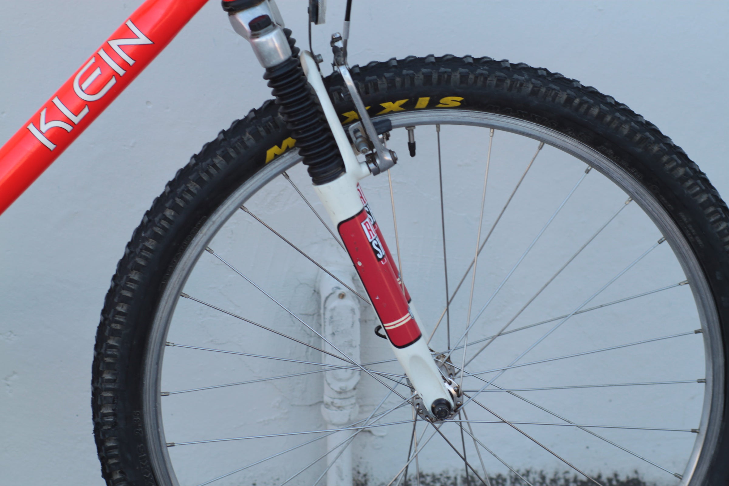 Klein Pulse Race Vintage Hardtail MTB with V-brakes and RockShox