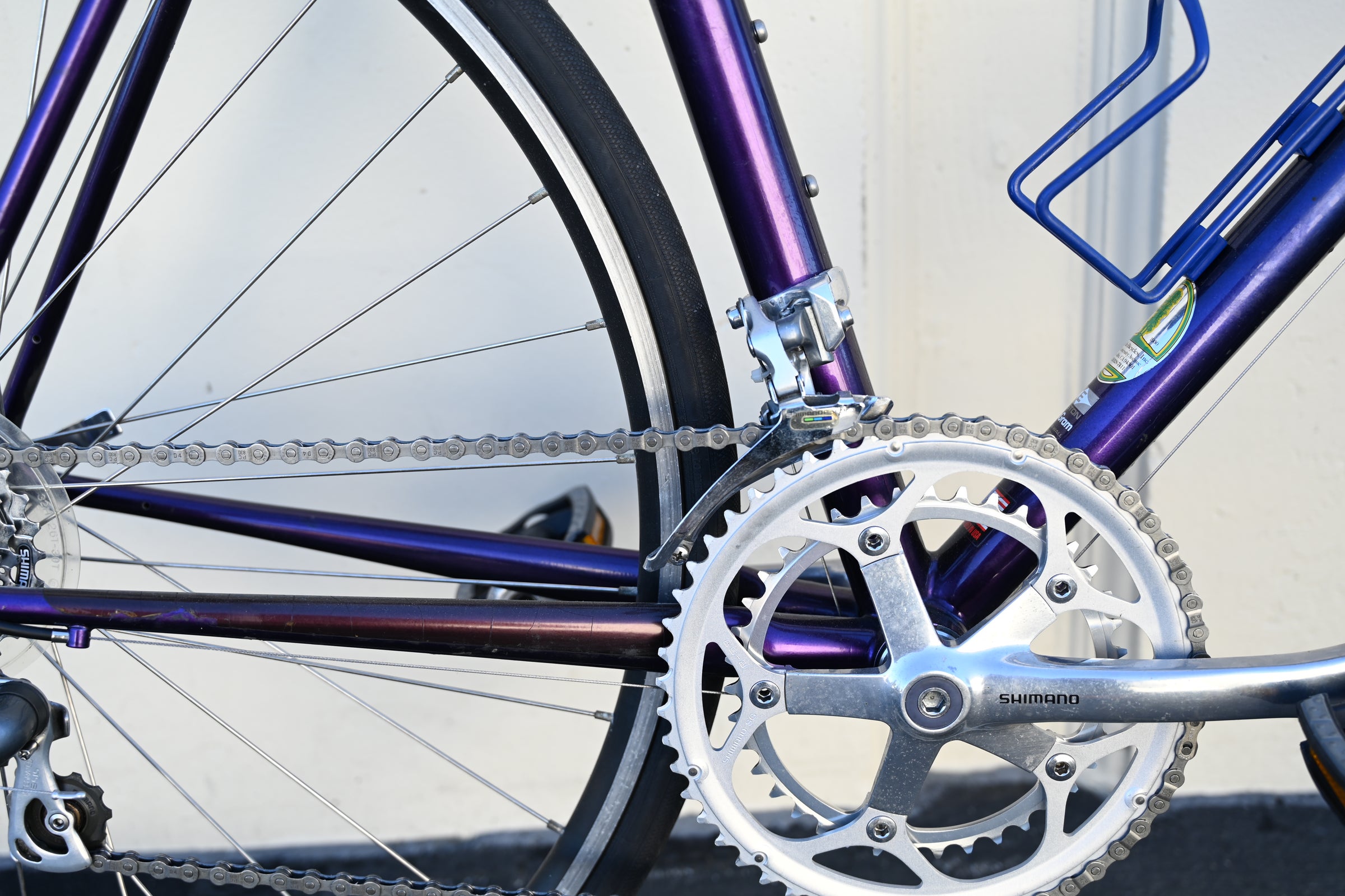 Trek 1220 Vintage Road Bike with ZX Series Aluminum Frame, Shimano