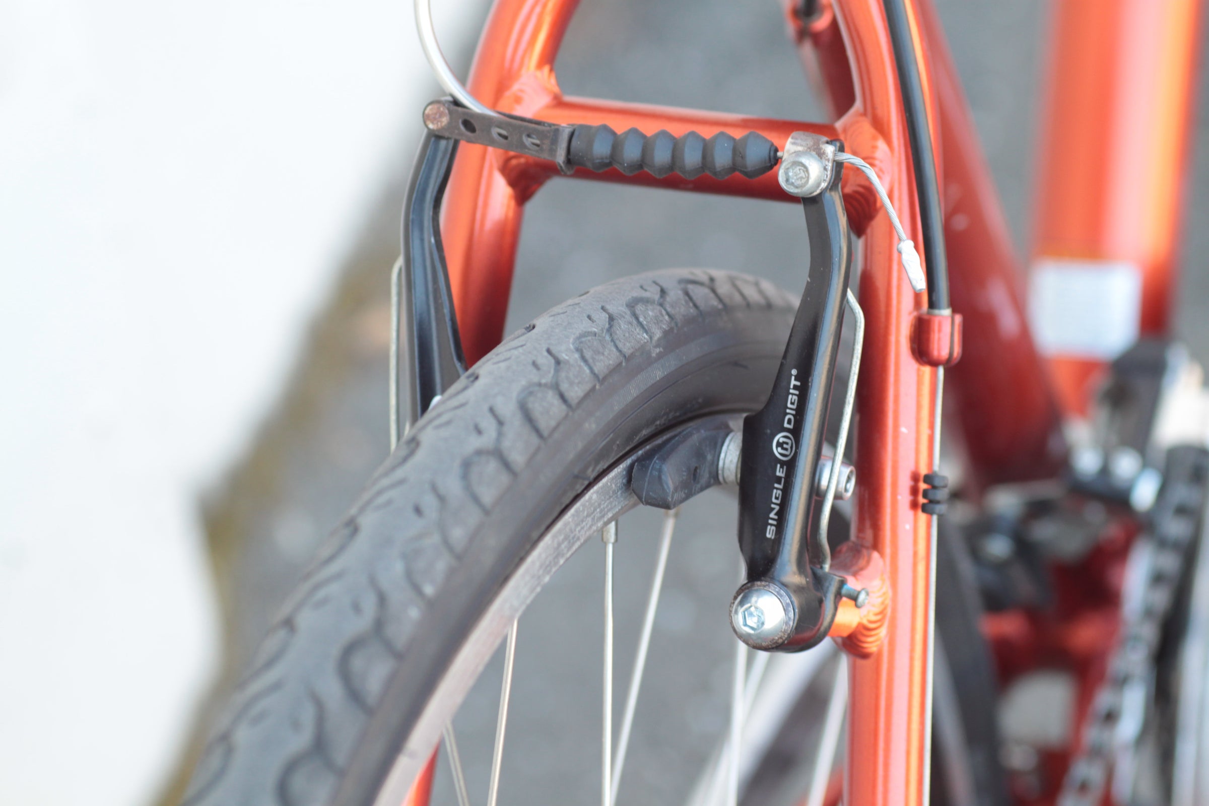 Trek 7.3 FX Commuter Hybrid with 700x35c Tires orange - CIUP