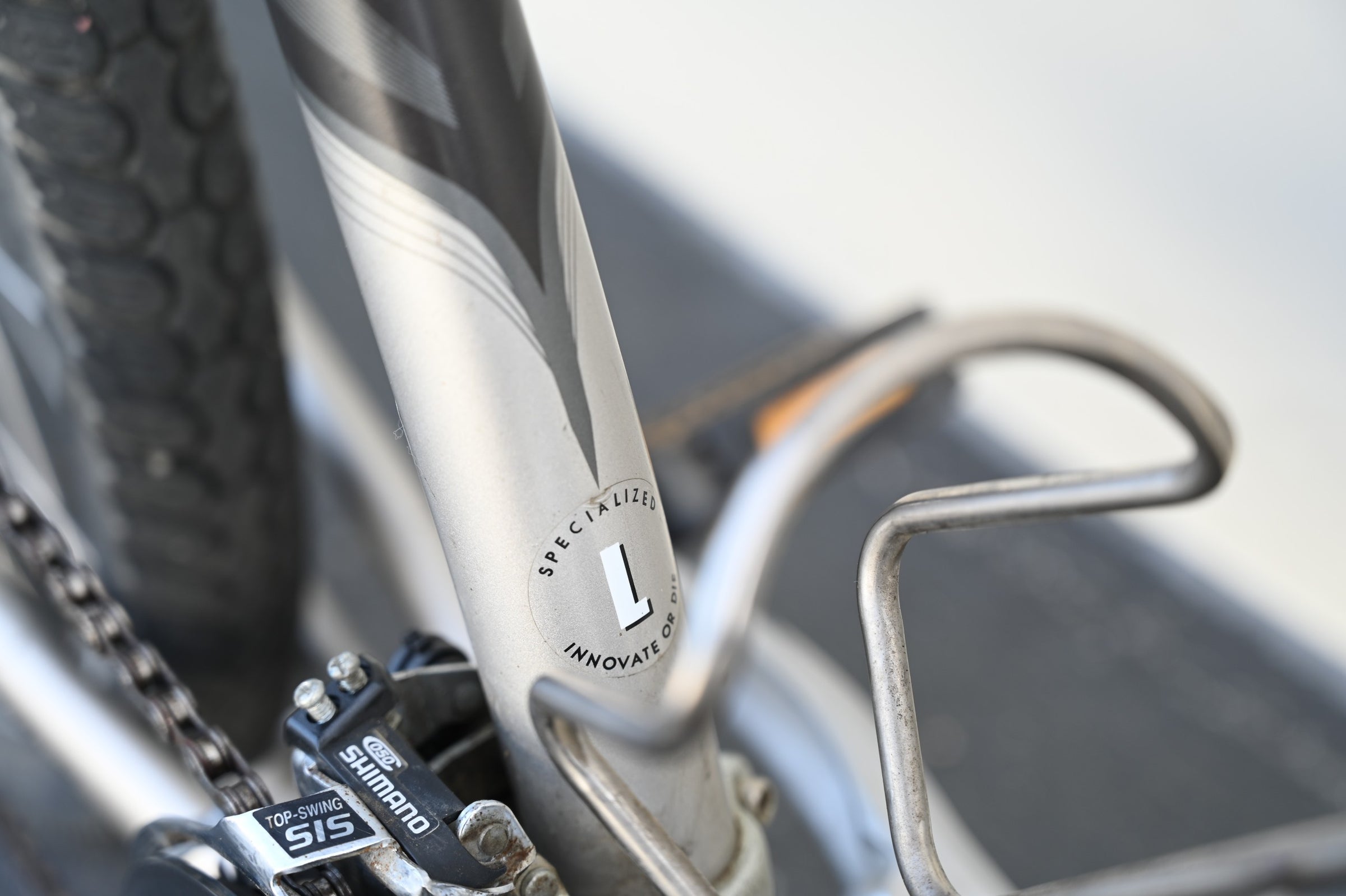 Specialized Expedition Sport Commuter Comfort Hybrid with Rear