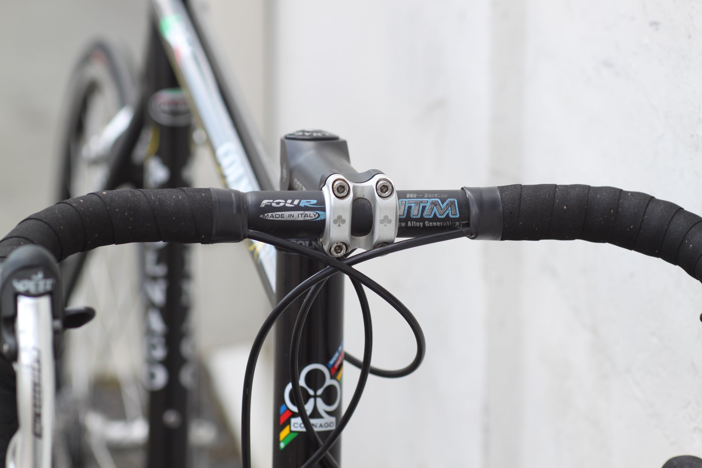 COLNAGO ALE トゥークリップ 黒／銀 Headset Parts CC.01 – Nylon Metalflex Top | Colnago | Colnago