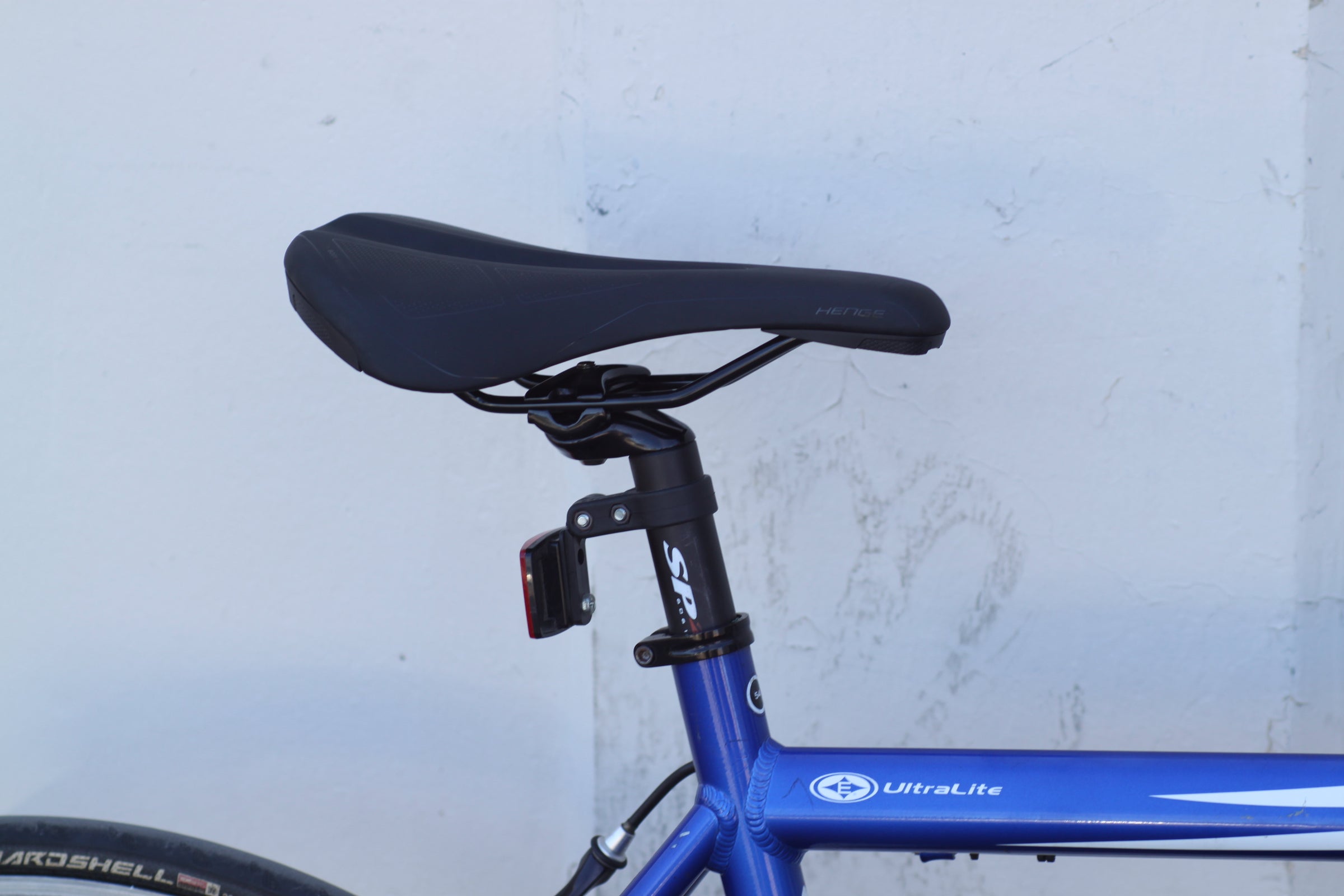 Scattante R550 Easton Aluminum Road Bike with Shimano 105 & Carbon