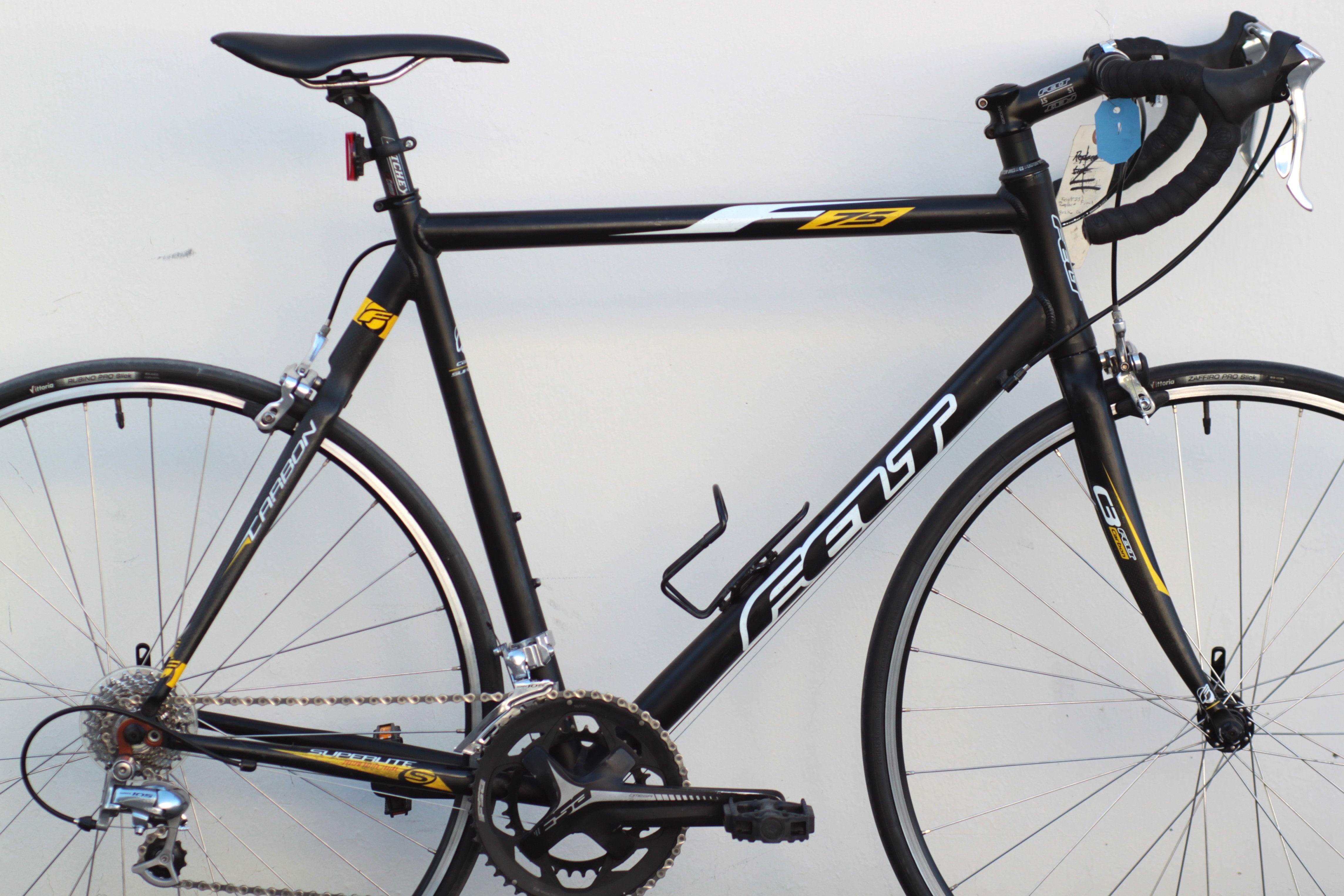 Felt F75 Aluminum Carbon Road Bike with Shimano 105 58cm black