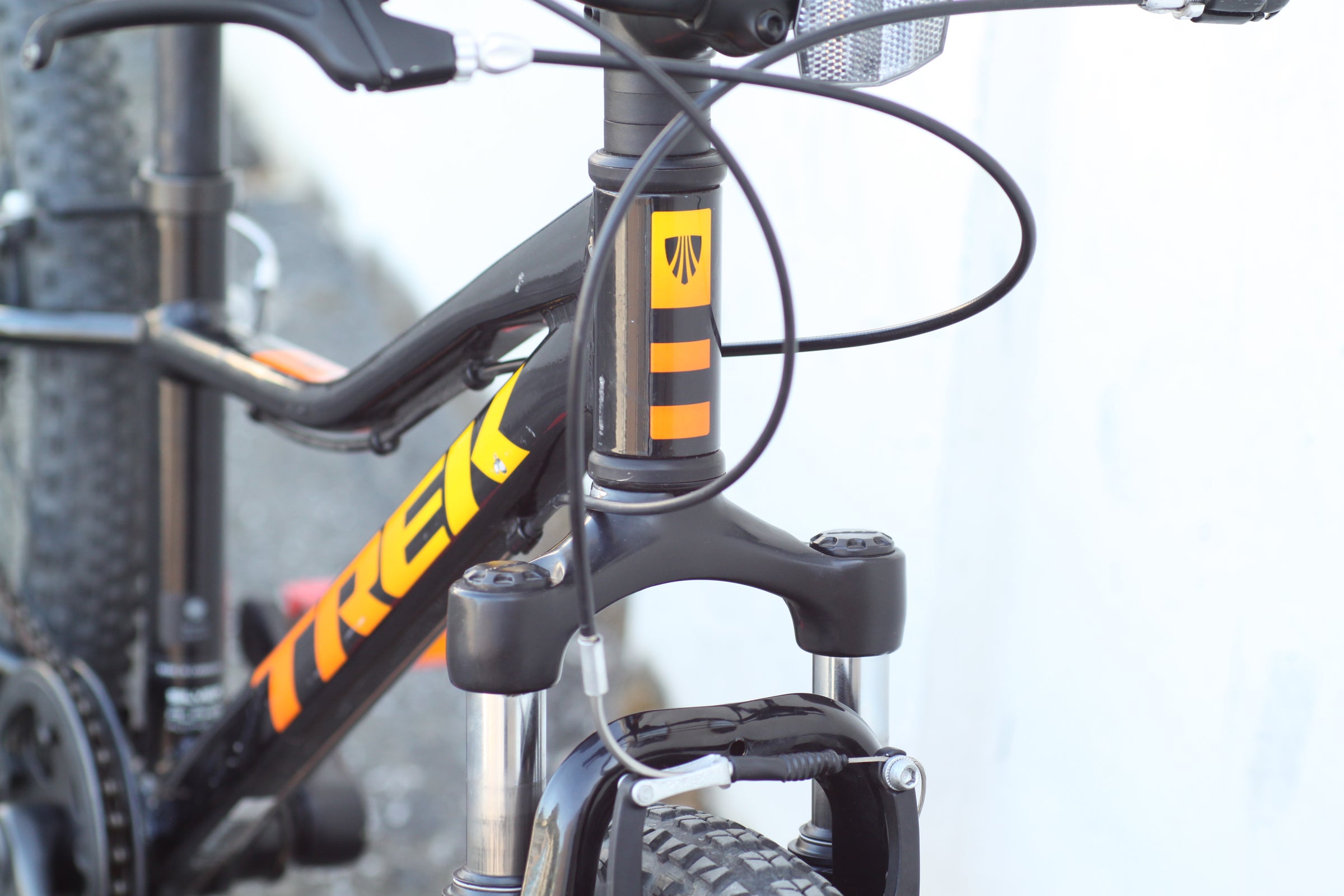 Trek Precaliber 20 Kid's Bike with Wide Tires, 7-speeds black