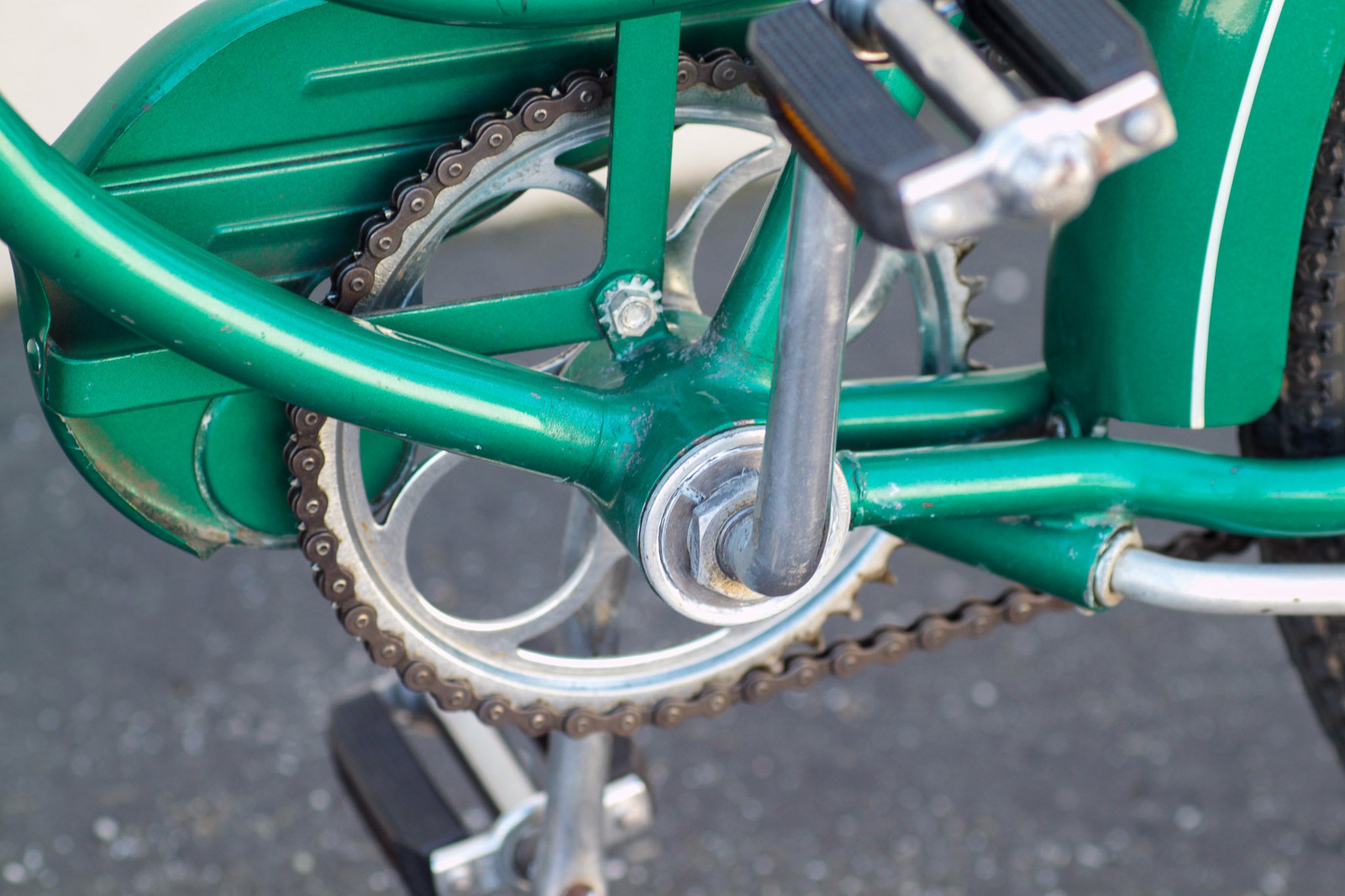 Schwinn Wasp Vintage Cruiser Bike from the 1950s green JNNM