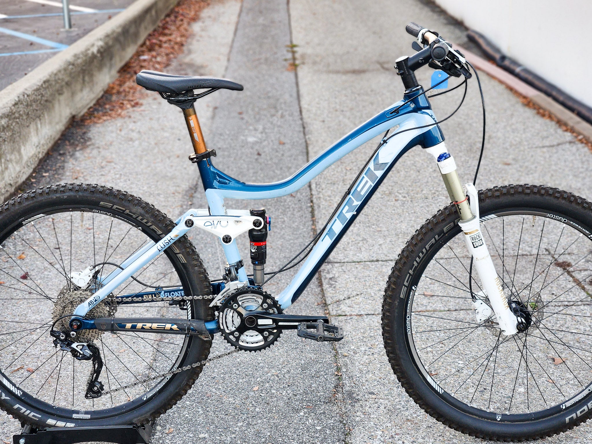 Trek Lush S WSD Full Suspension Women's Mountain Bike with Disc