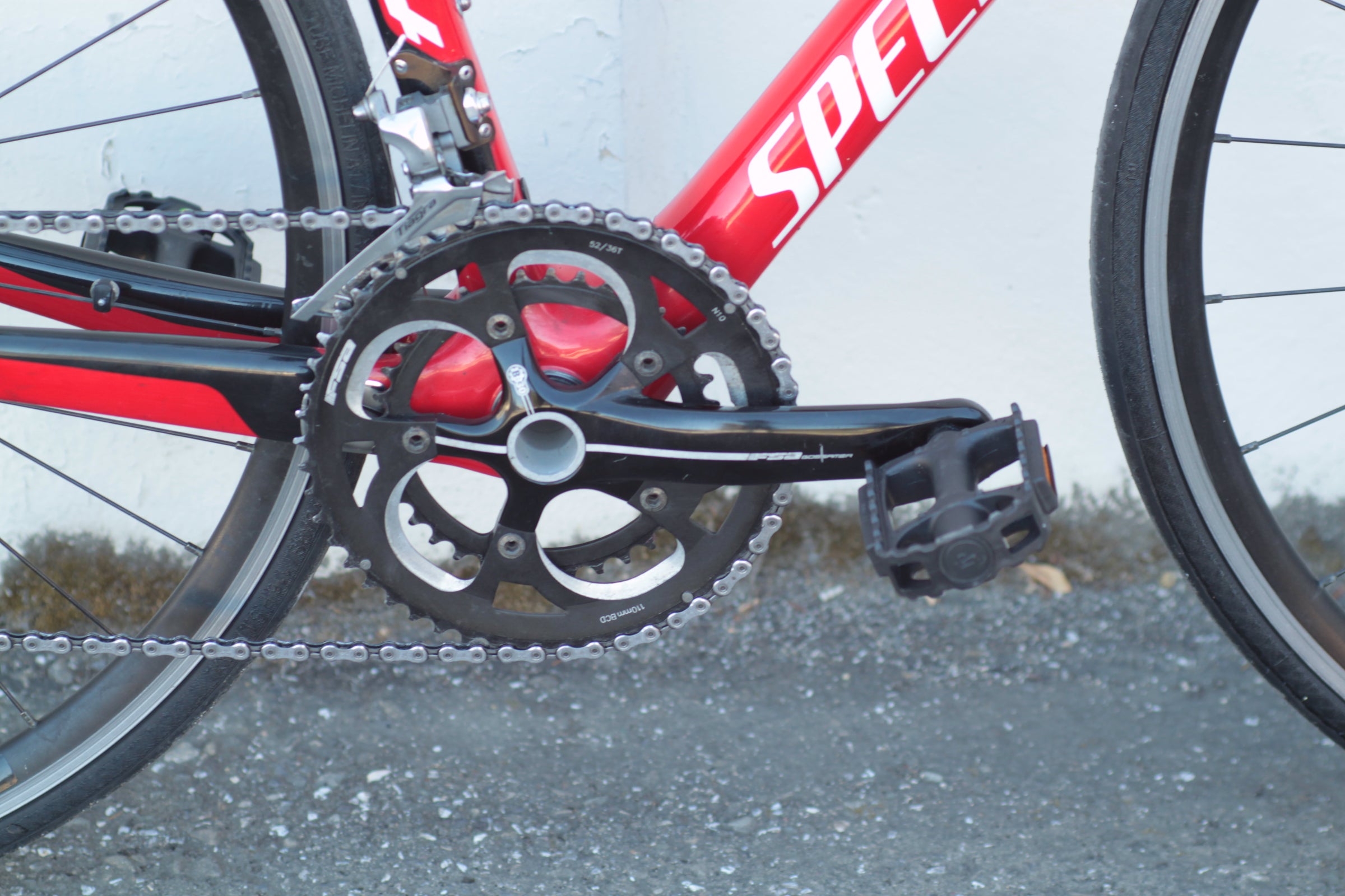Specialized Tarmac SL4 Sport Carbon Road bike with Shimano 105