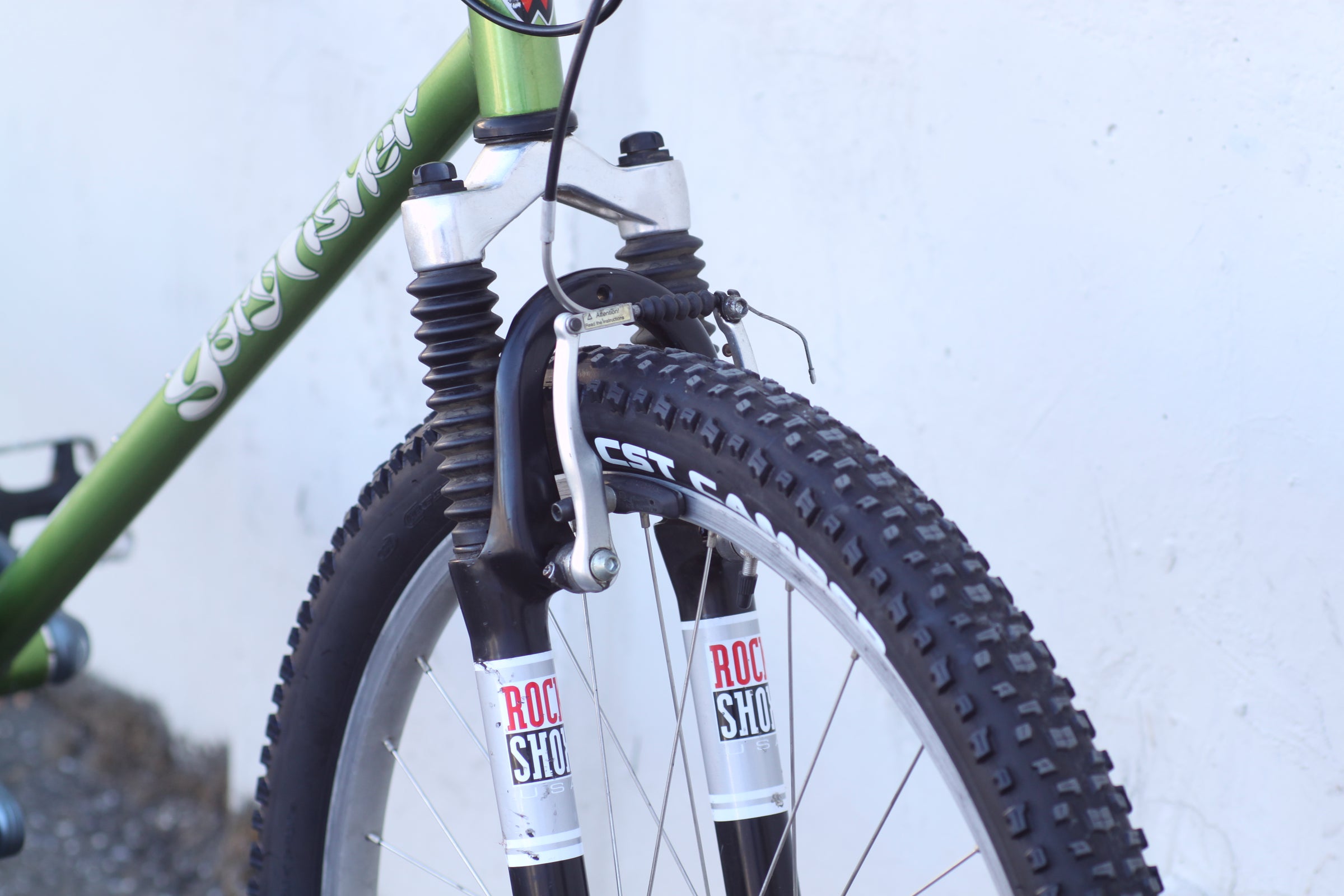 Gary Fisher Aquila Classic Steel MTB with New Front Tire green