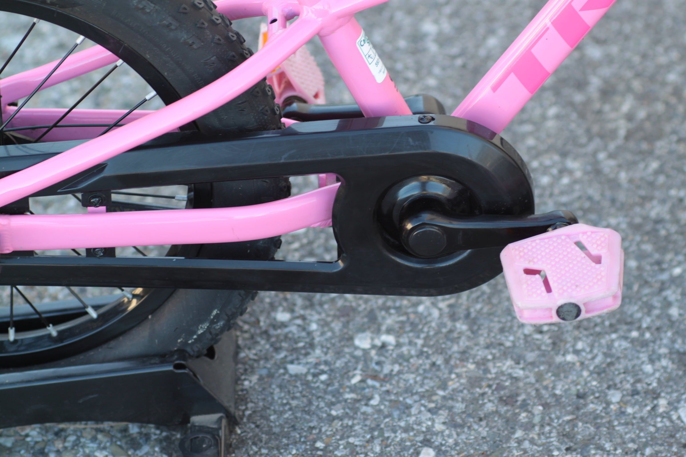 Trek Precaliber 16 Kid's Bike with 16” Wheels, Wide Tires pink