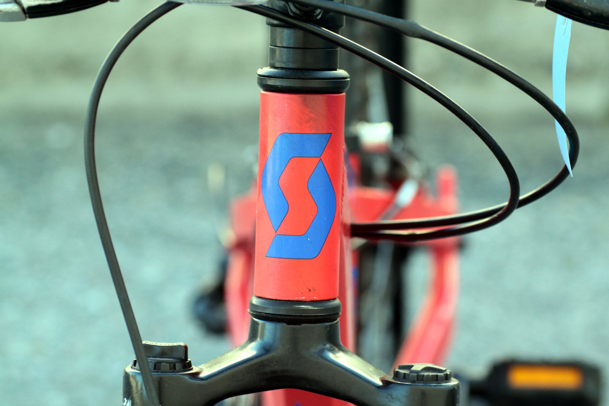 Scott Voltage Jr 20 Kid s Mountain Bike 20 Wheels Suntour Fork red BZQK Used Bikes for Sale Silicon Valley Bicycle Exchange Bay Area