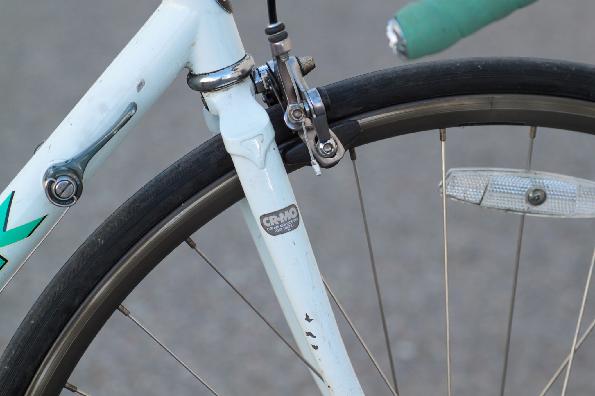 Trek 1200 Aluminum Vintage Road Bike Made in USA white UKUN Used Bikes for Sale Silicon Valley Bicycle Exchange Bay Area