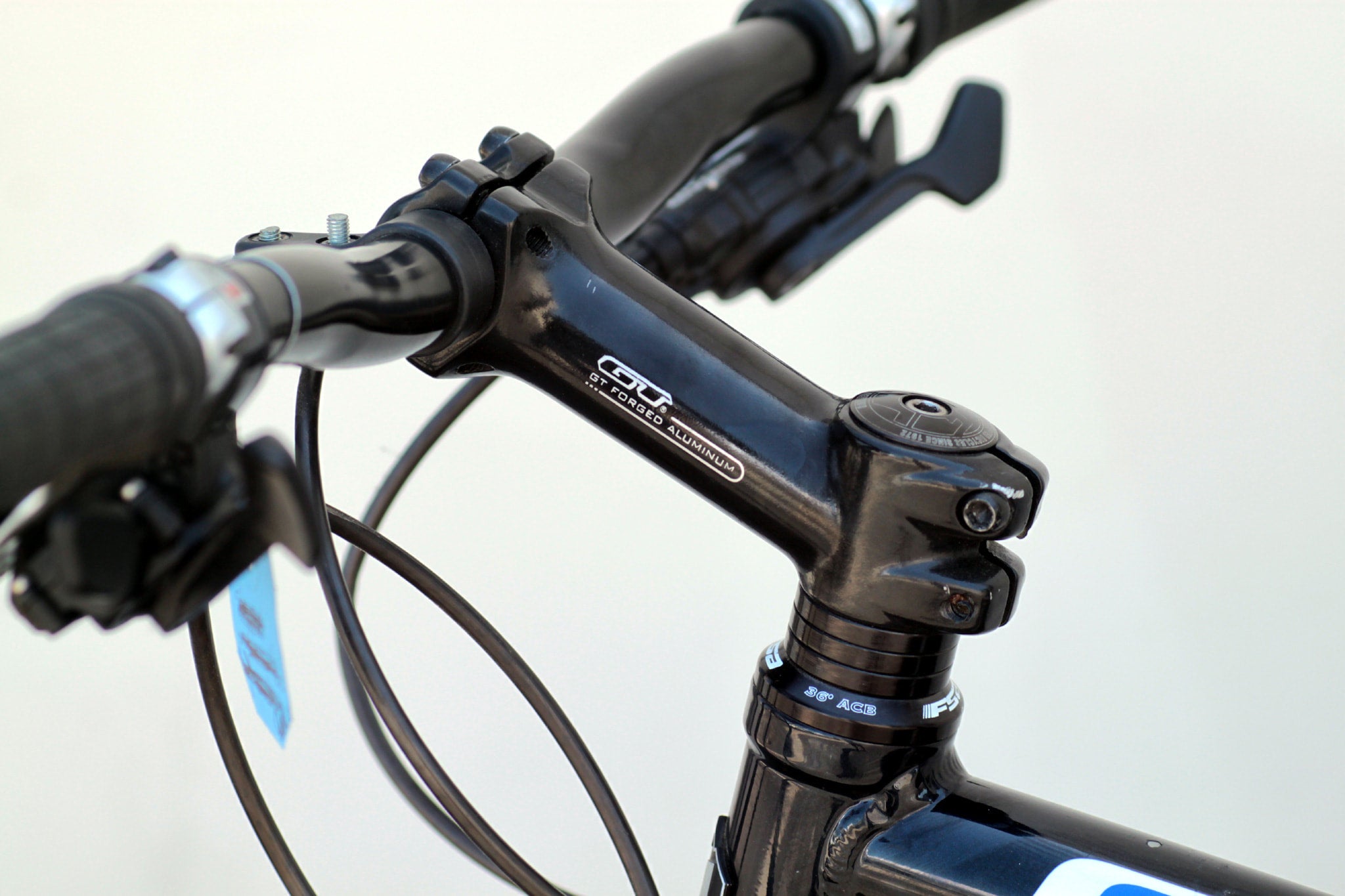 Gt i drive 2025 4.0 mountain bike