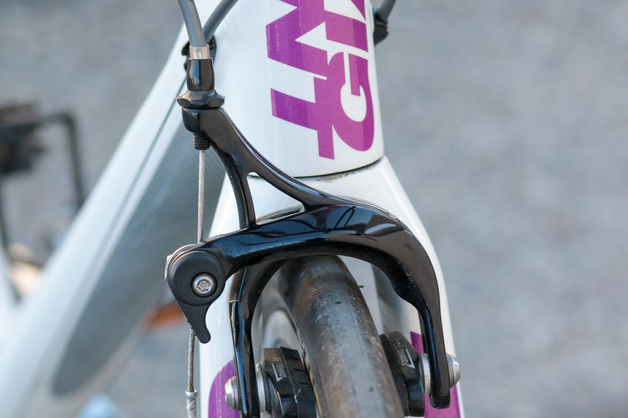 Giant Liv Avail Composite 3 Women s Carbon Road Bike S white JFSI Used Bikes for Sale Silicon Valley Bicycle Exchange Bay Area