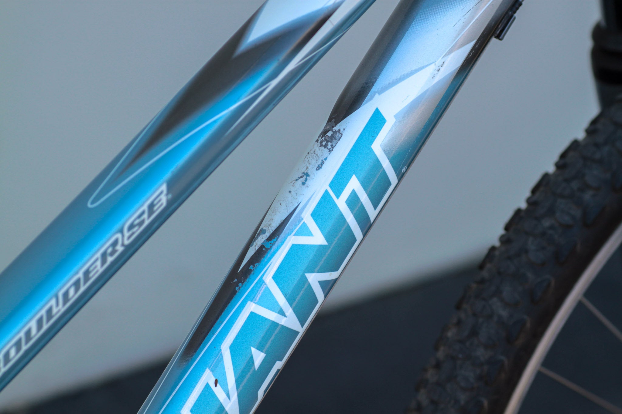 Giant Boulder SE Women s Girl s Sport Mountain Bike Good for Shorter Riders 14 blue UXTQ Used Bikes for Sale Silicon Valley Bicycle Exchange Bay Area
