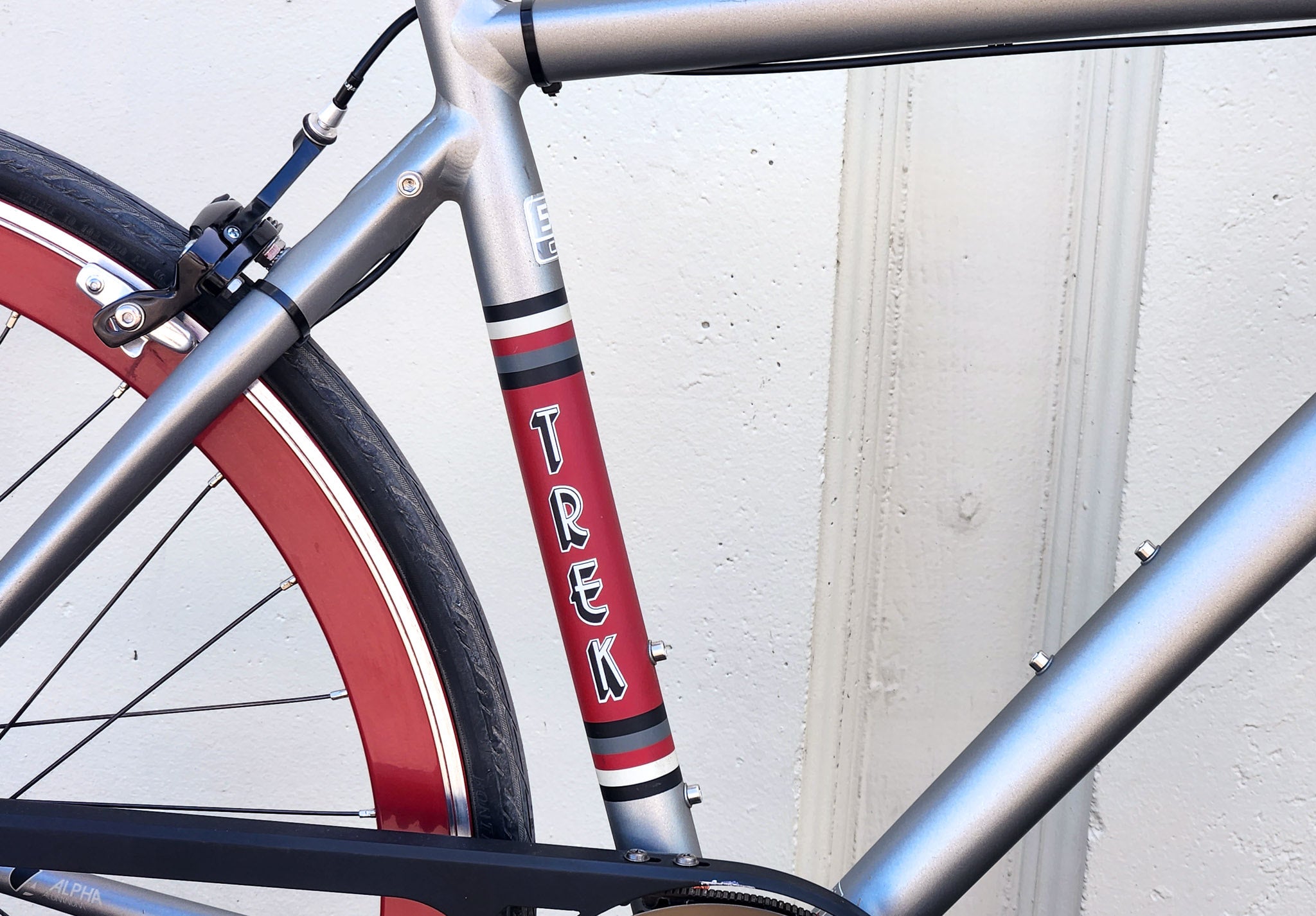Trek 1st District City Bike with Gates Carbon Belt Drive and Shimano Alfine 11 speed 54cm gray SZIF Used Bikes for Sale Silicon Valley Bicycle Exchange Bay Area