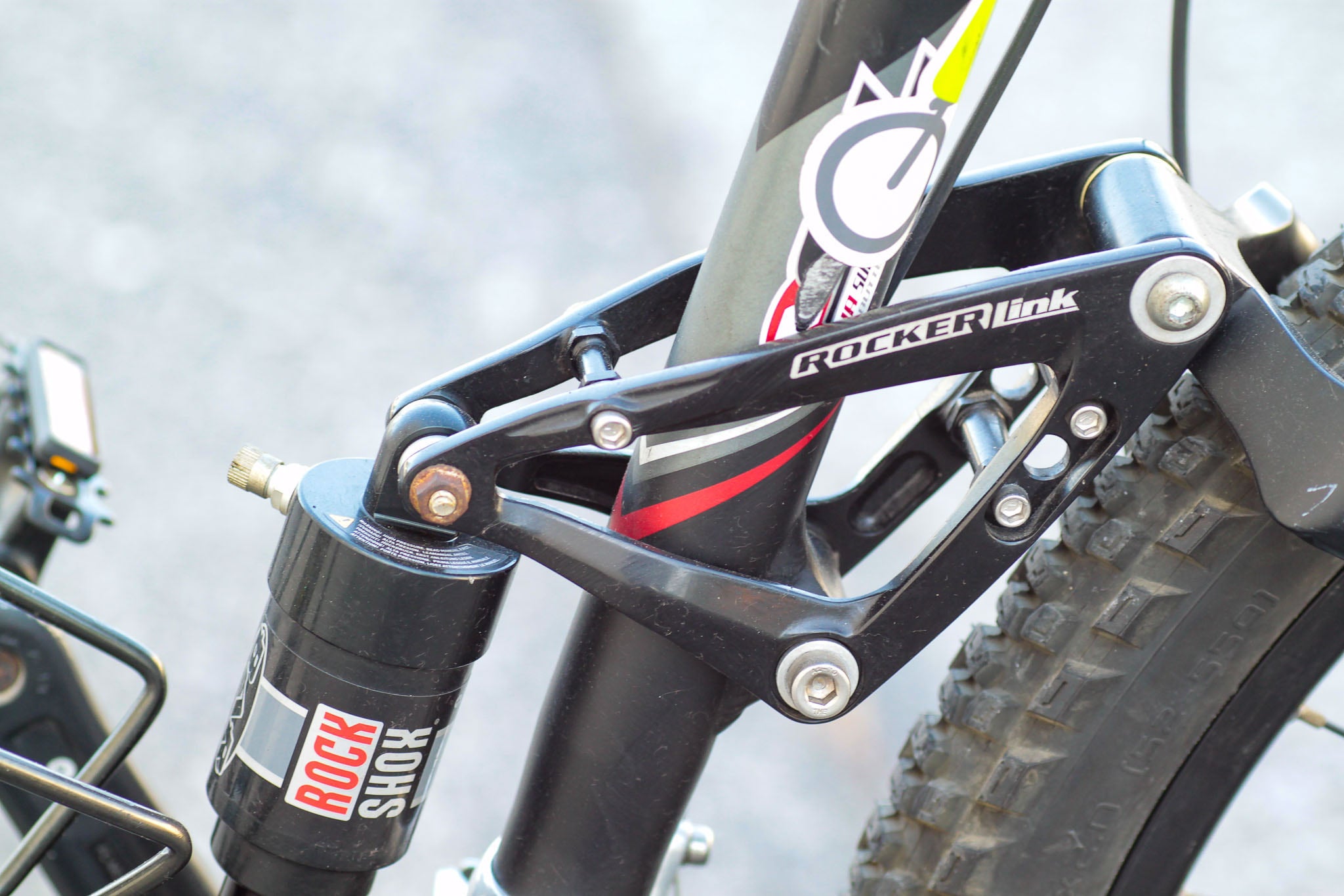 Trek Fuel 70 Full Suspension Mountain Bike with Disc Brakes black KJZR