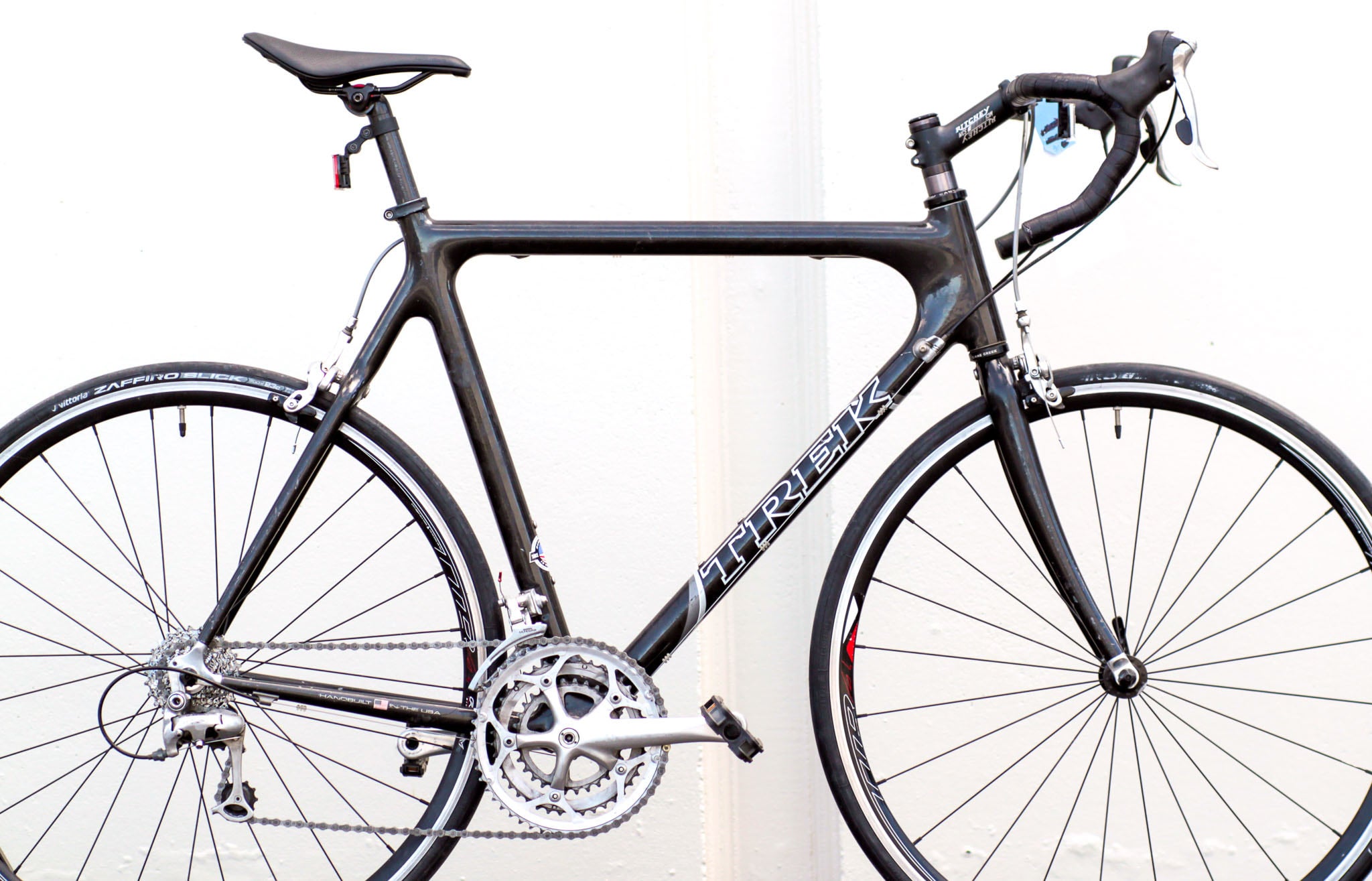 Trek 5200 OCLV Carbon Road Bike with Shimano 3x9 Drivetrain black