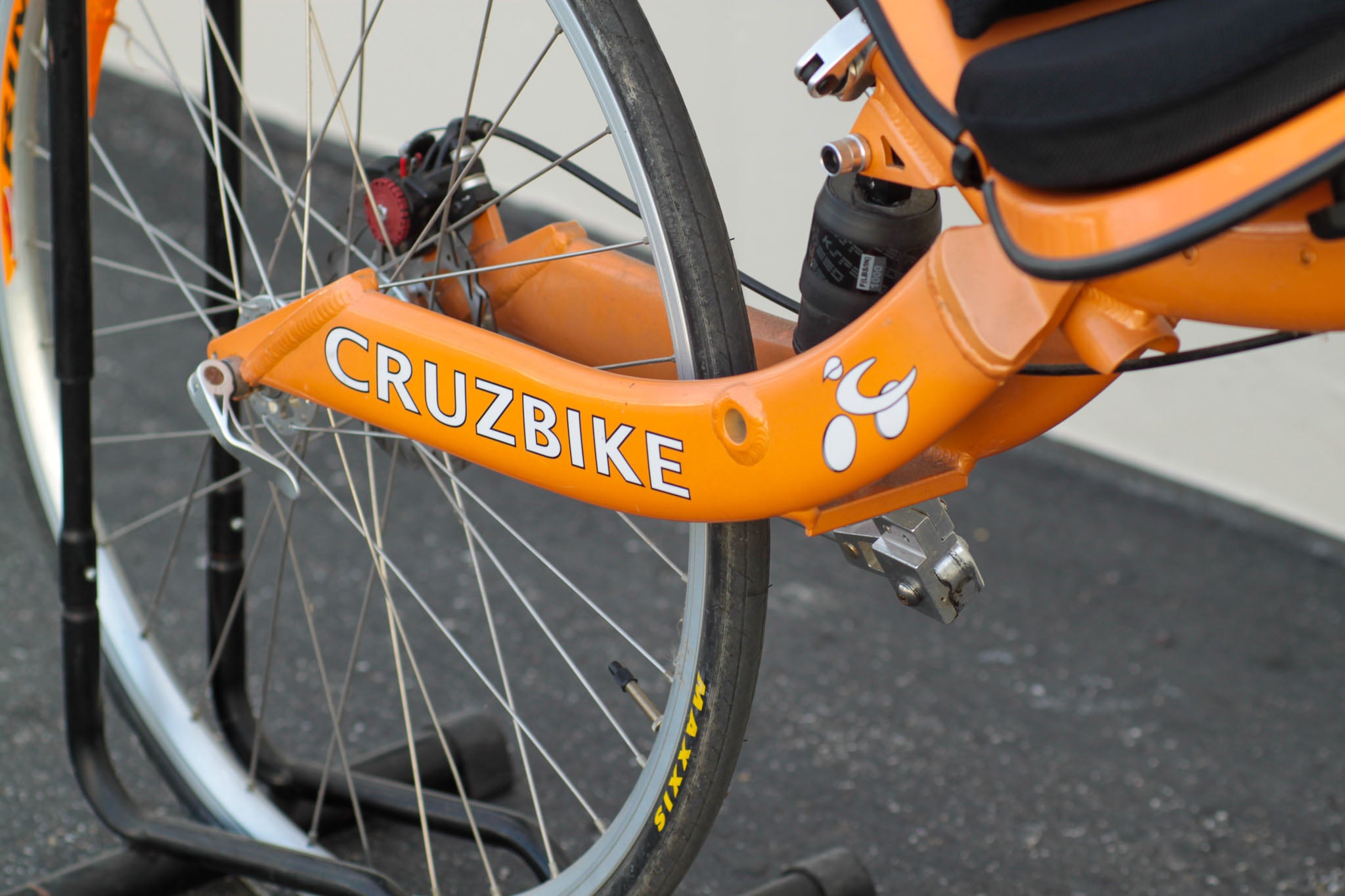 Cruzbike Quest 2.0 Adventure Touring Recumbent with Front Wheel Drive AS IS orange MCXT