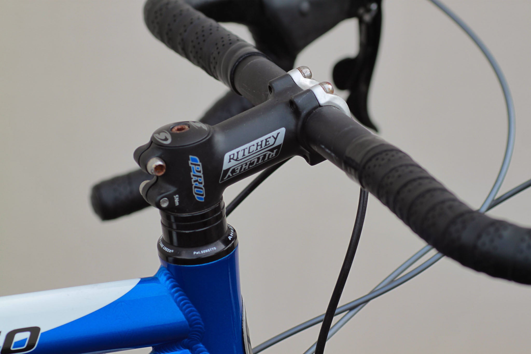 Scattante r650 blue book hotsell