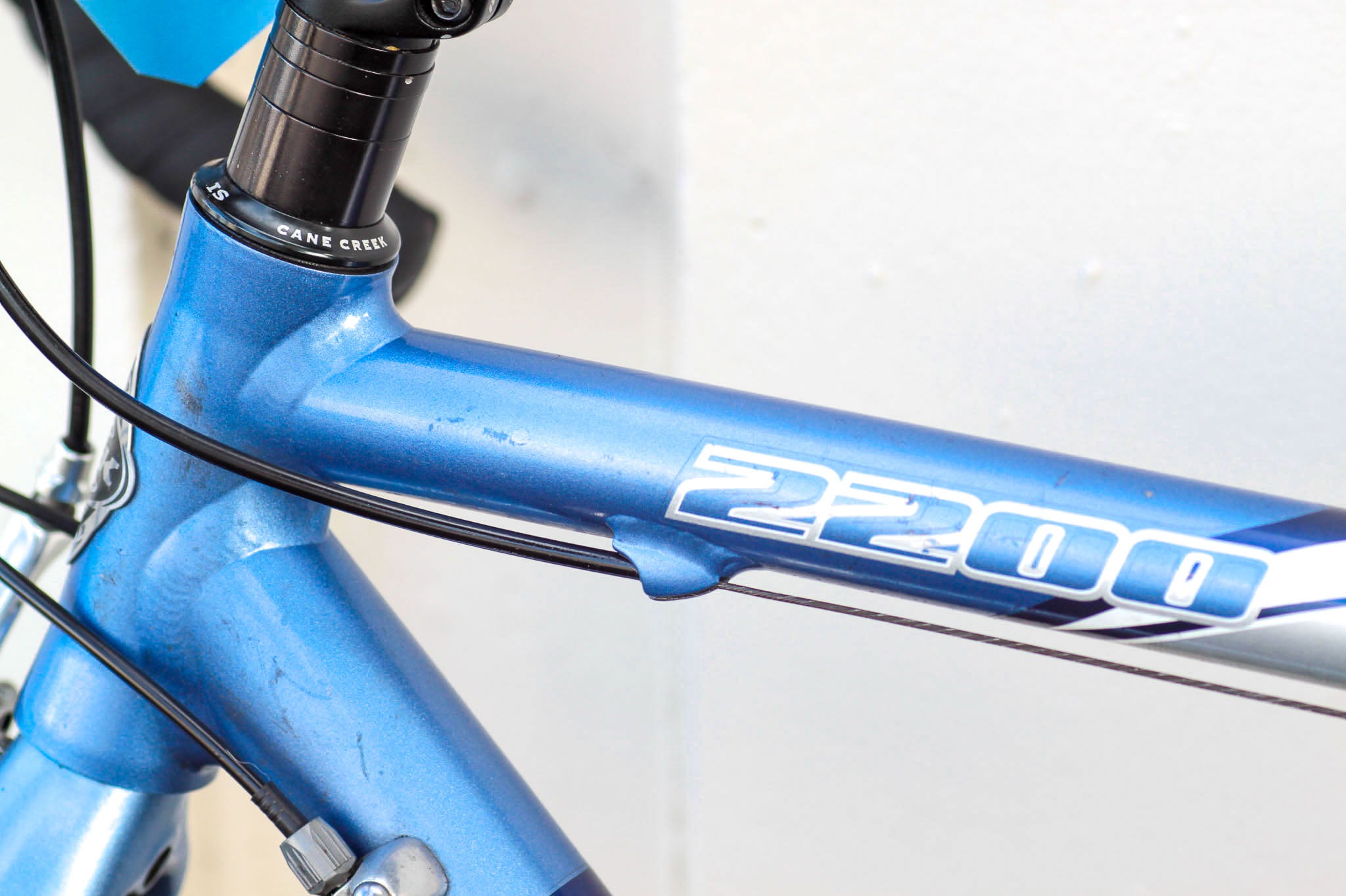 Trek 2200 carbon shop
