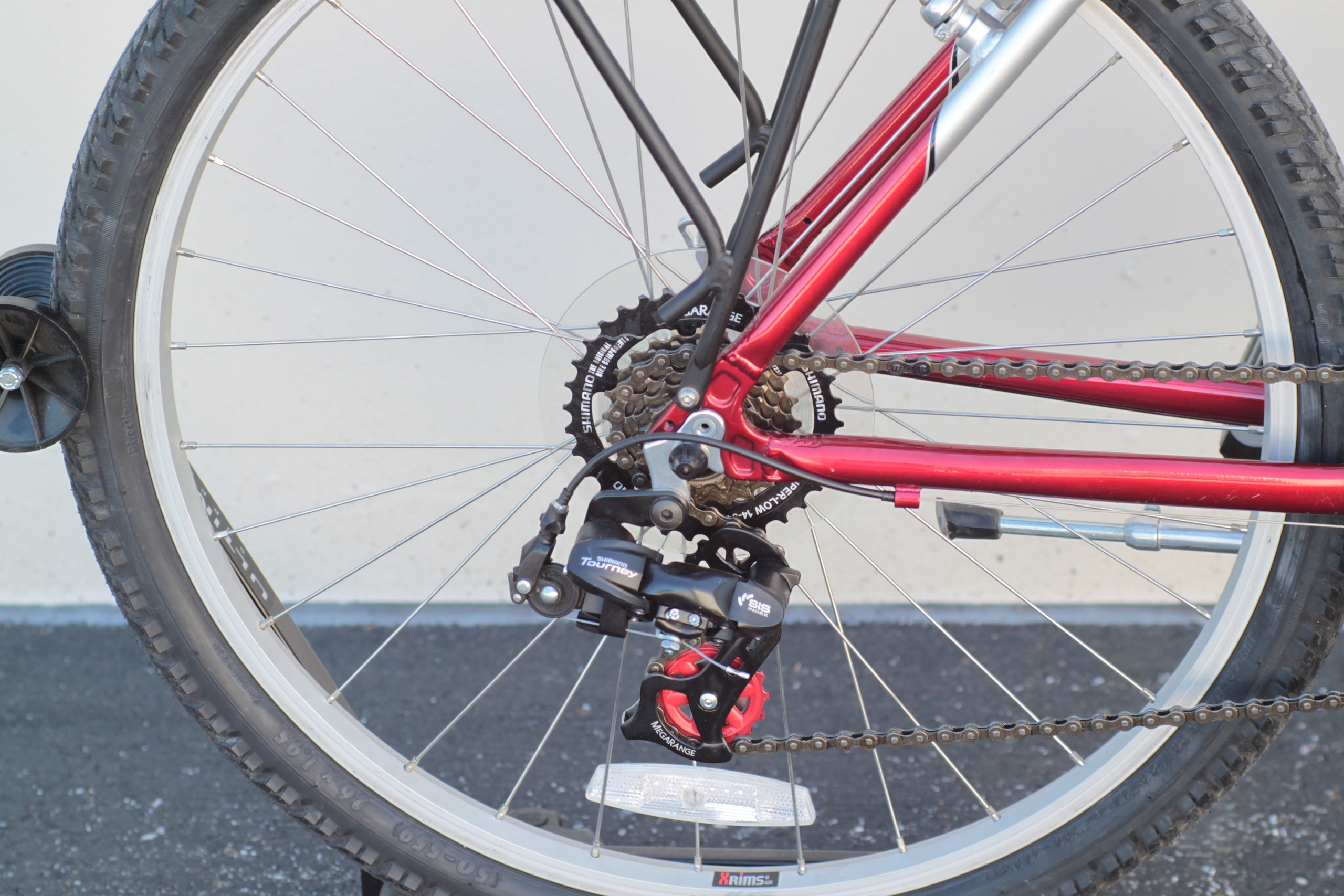 Diamondback Wildwood Commuter Hybrid Bike with Rear Rack silver red GHIW Used Bikes for Sale Silicon Valley Bicycle Exchange Bay Area