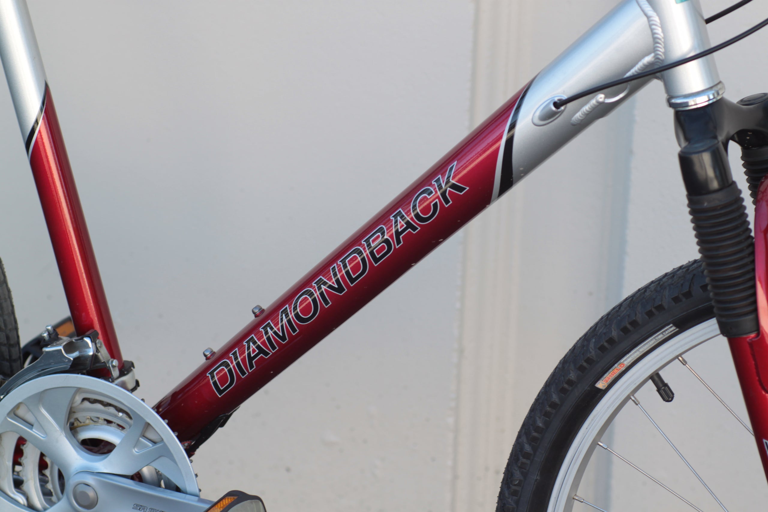Diamondback Wildwood Commuter Hybrid Bike with Rear Rack silver red GHIW Used Bikes for Sale Silicon Valley Bicycle Exchange Bay Area