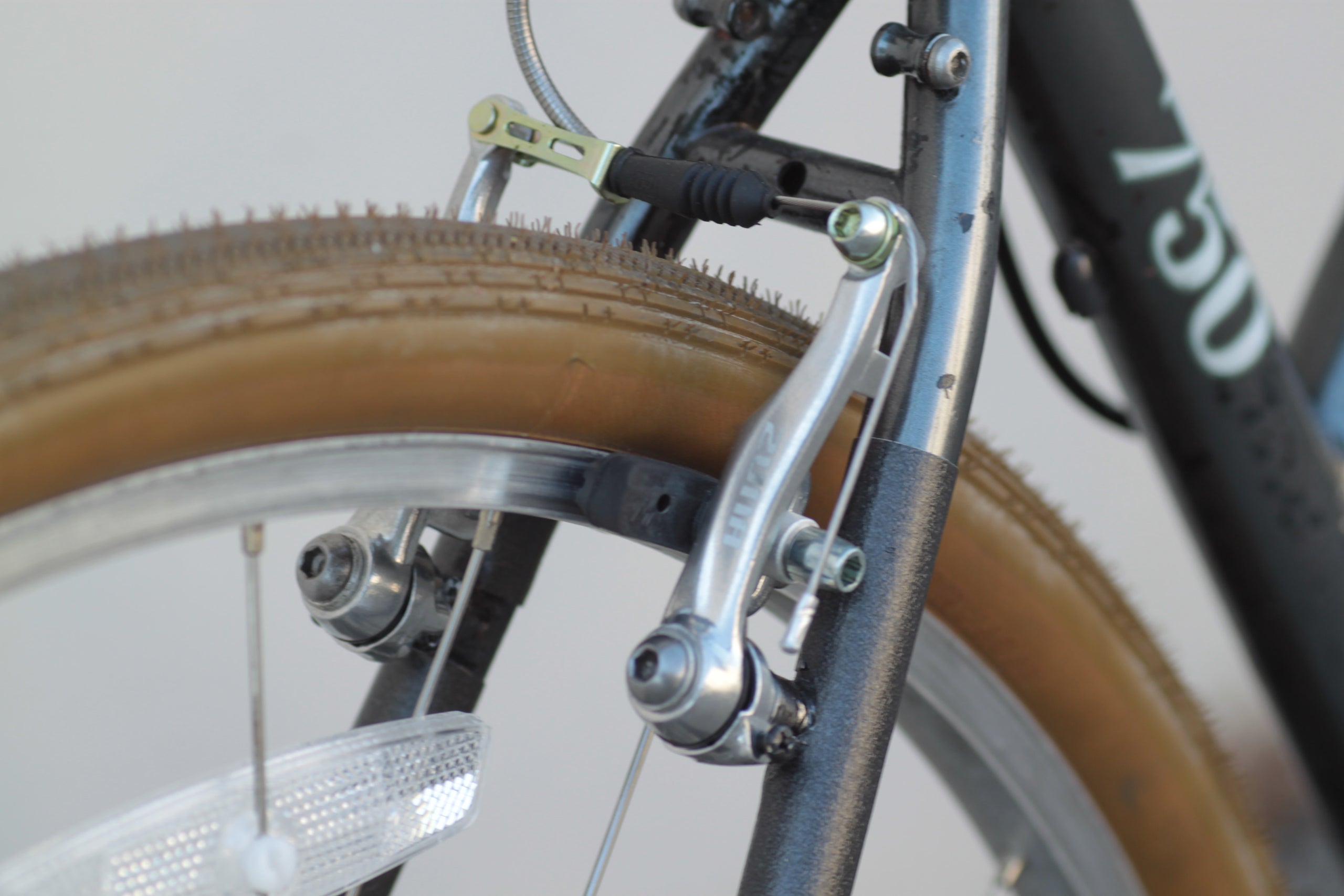 At 750 bike wheel clearance