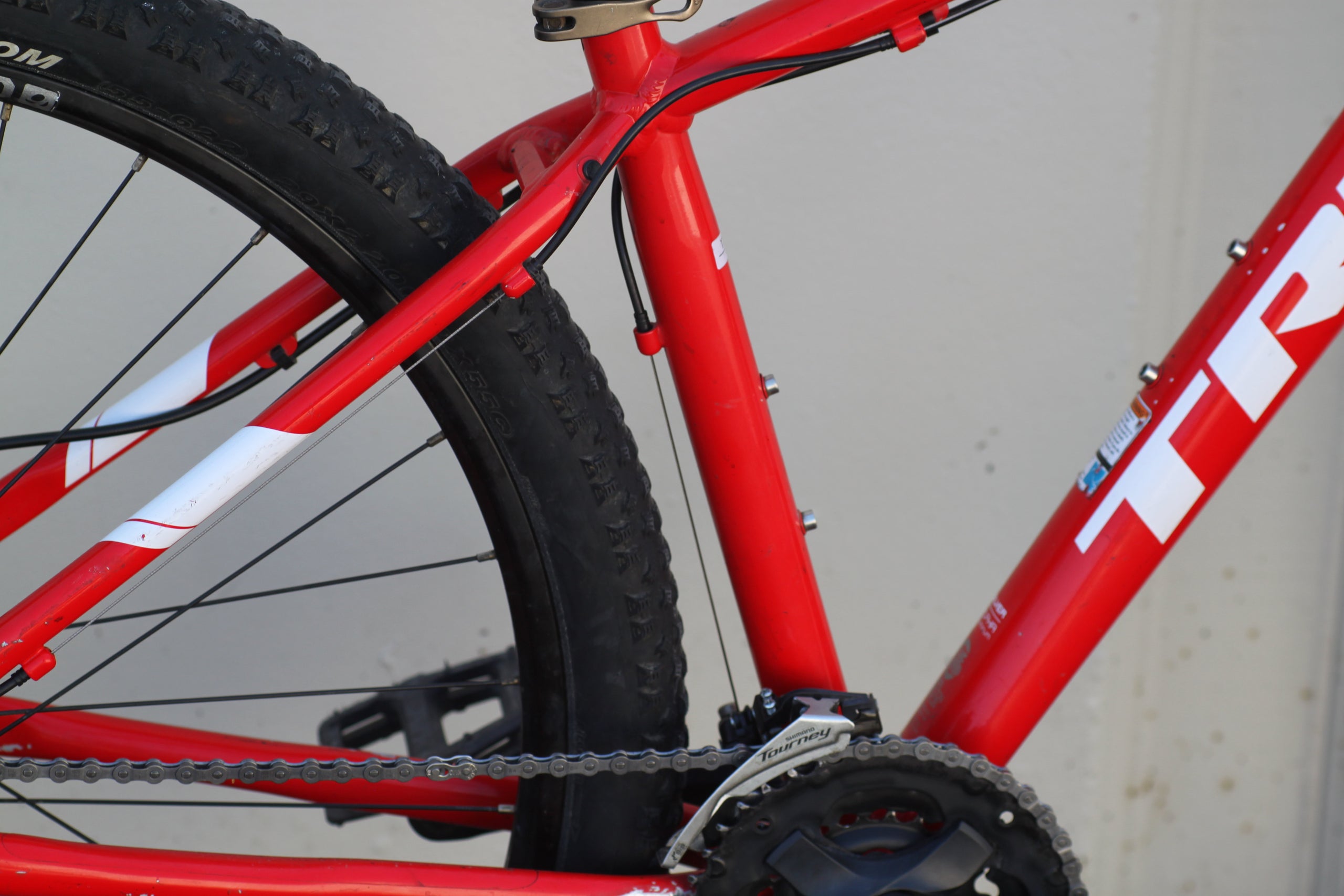 Trek Marlin 5 29er with Disc Brakes and RST Fork 17.5 red MVEV Used Bikes for Sale Silicon Valley Bicycle Exchange Bay Area