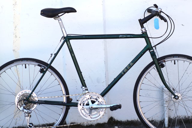 Trek 800 hybrid deals